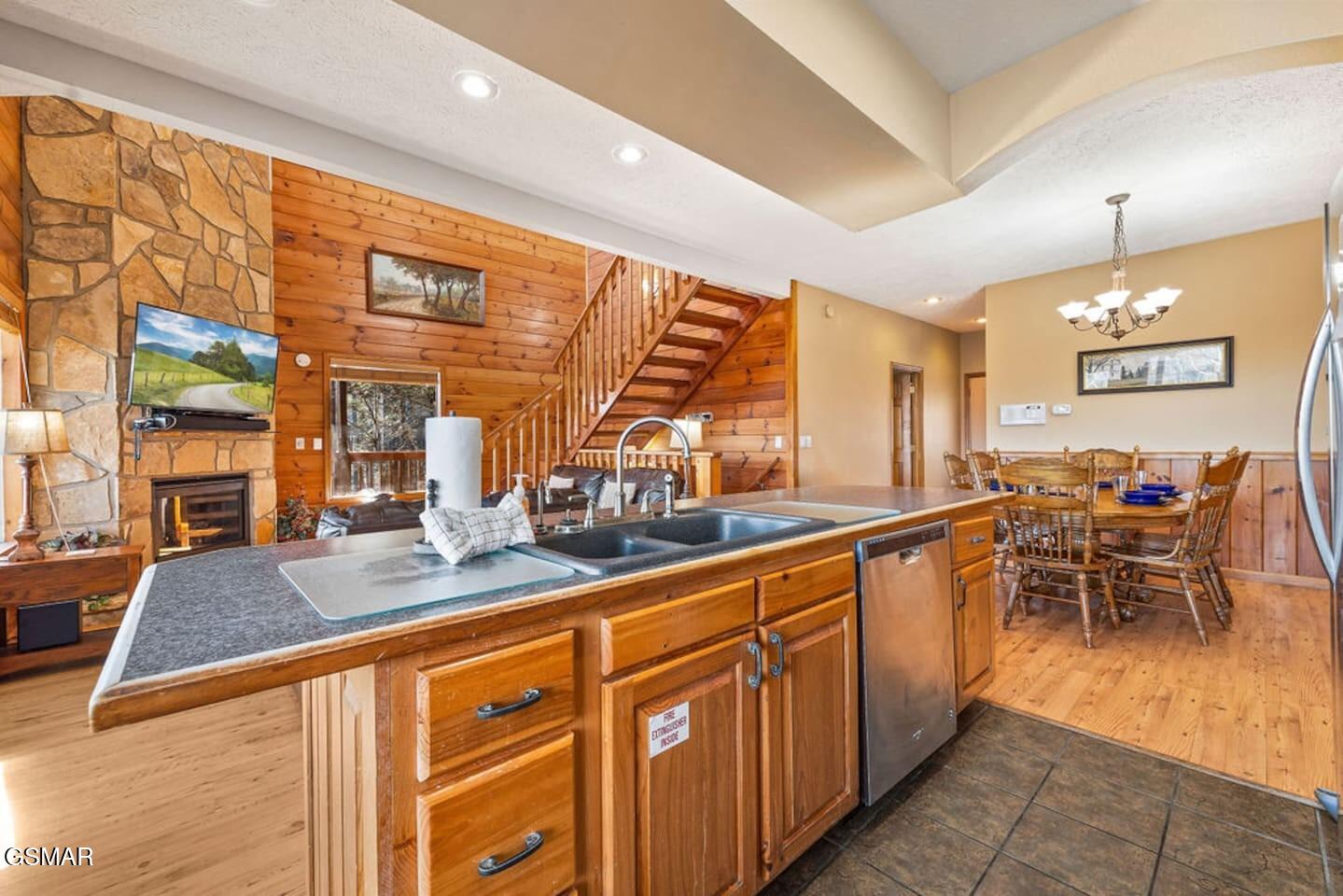 3507 Brook Stone Way Pigeon Forge TN 37863