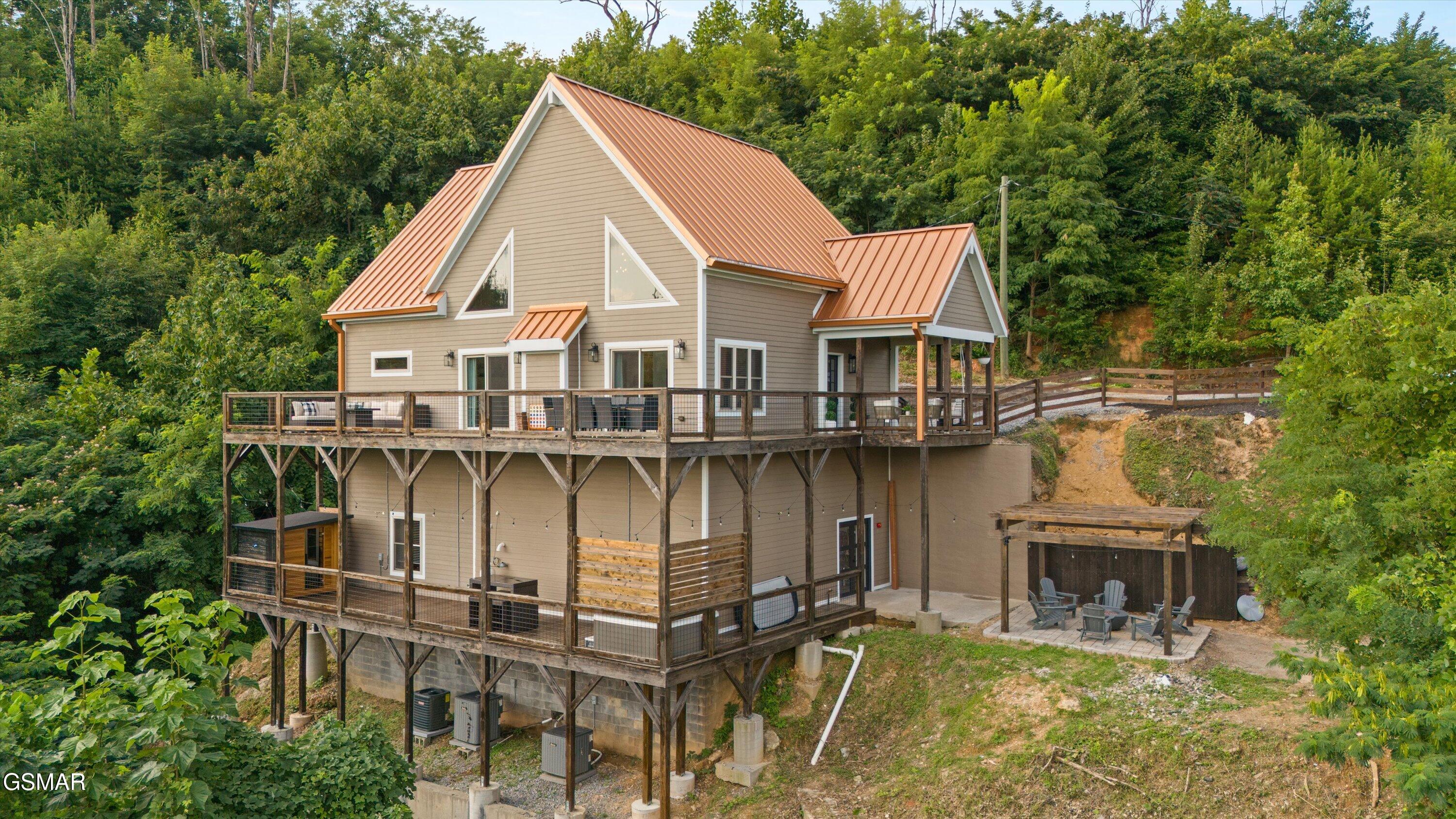 647 Kristis Place Gatlinburg TN 37738