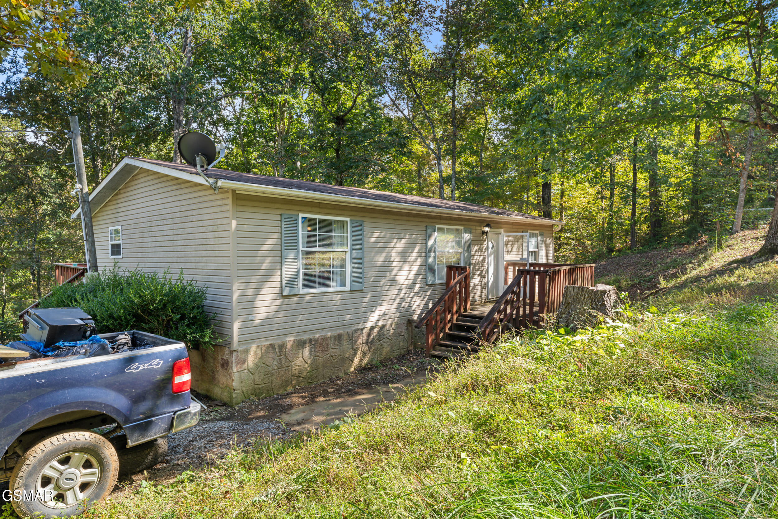 446 Red Bud Lane Sevierville TN 37876