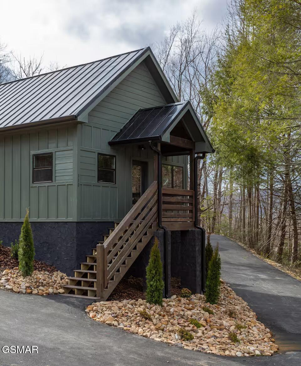 310 Lewis Clabo Road Gatlinburg TN 37738
