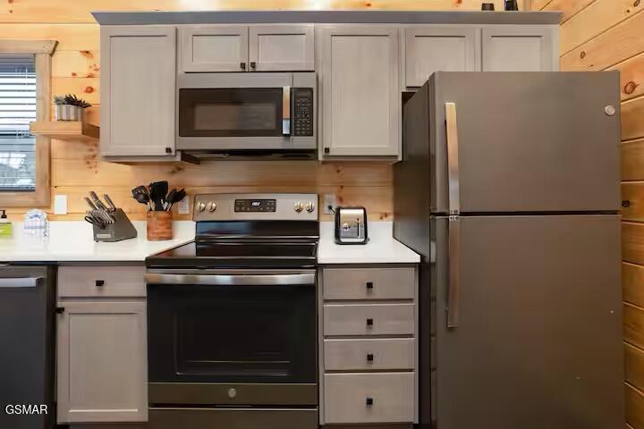 310 Lewis Clabo Road Gatlinburg TN 37738