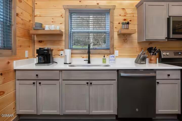 310 Lewis Clabo Road Gatlinburg TN 37738