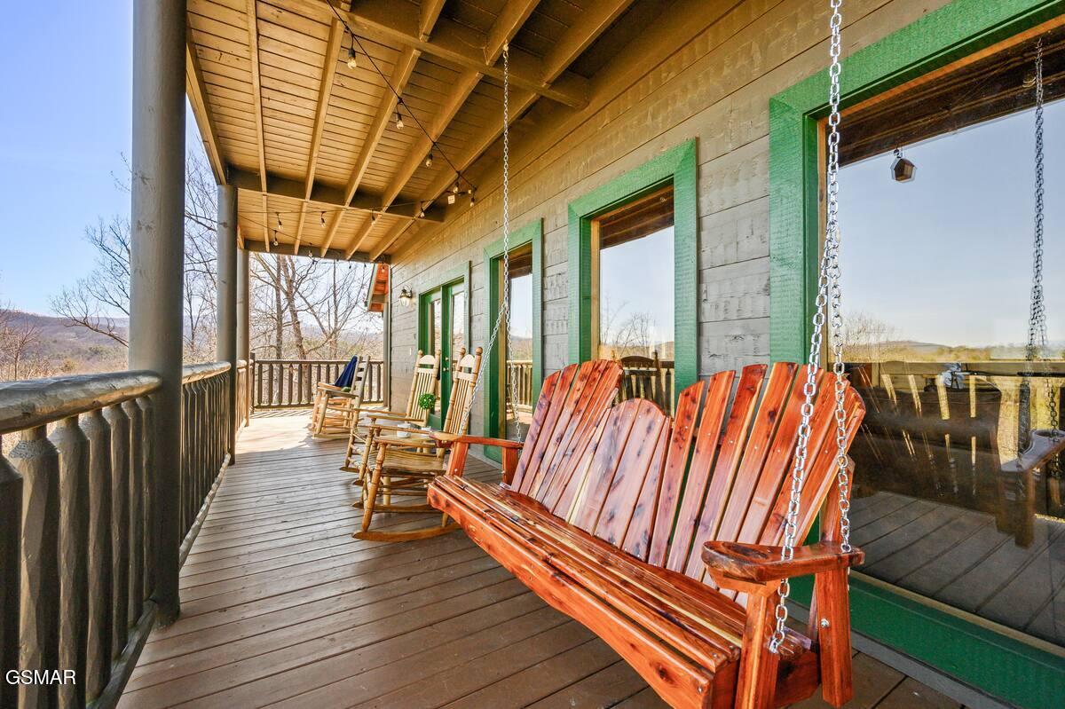 2839 Cedar Falls Way Sevierville TN 37862