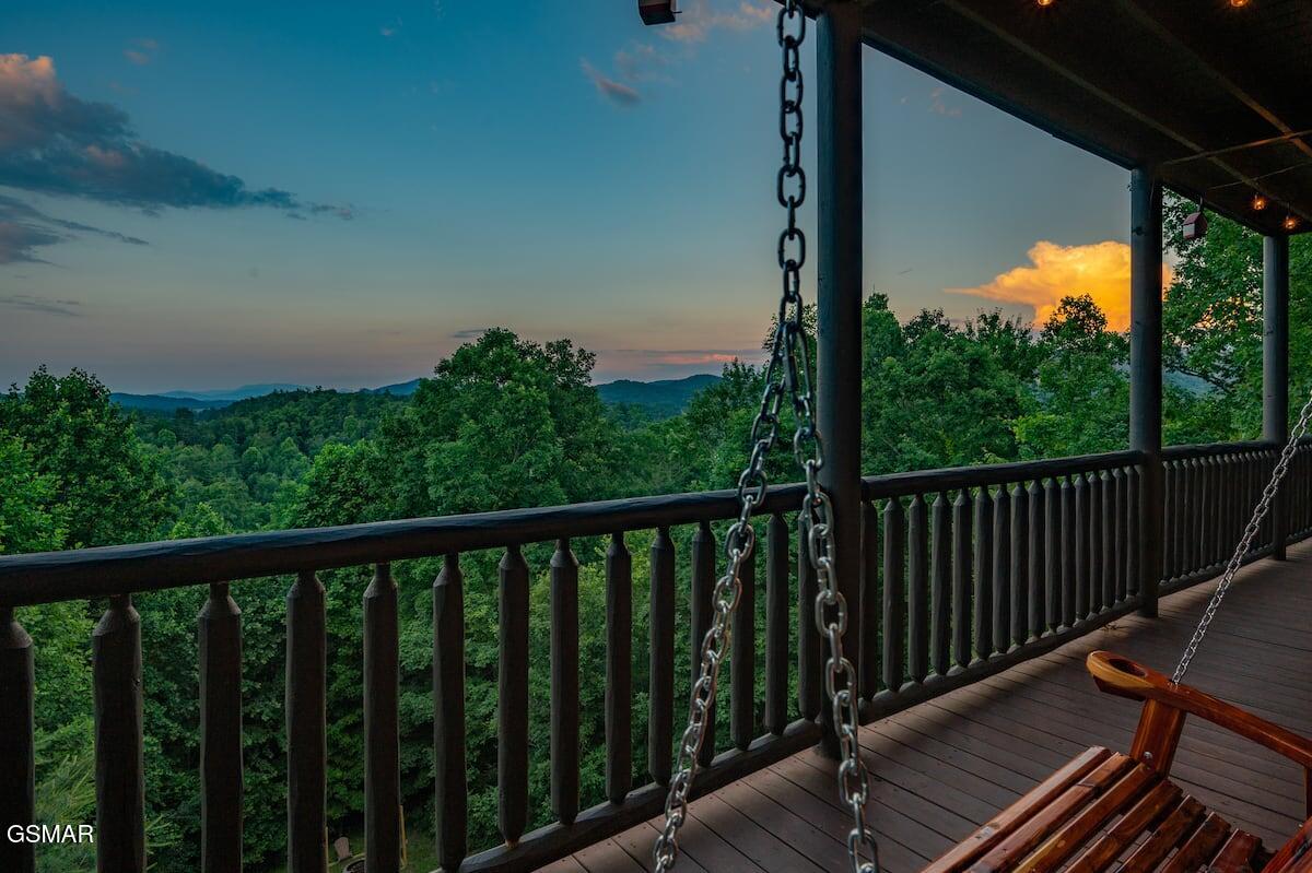 2839 Cedar Falls Way Sevierville TN 37862