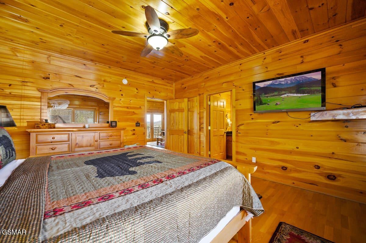 2839 Cedar Falls Way Sevierville TN 37862