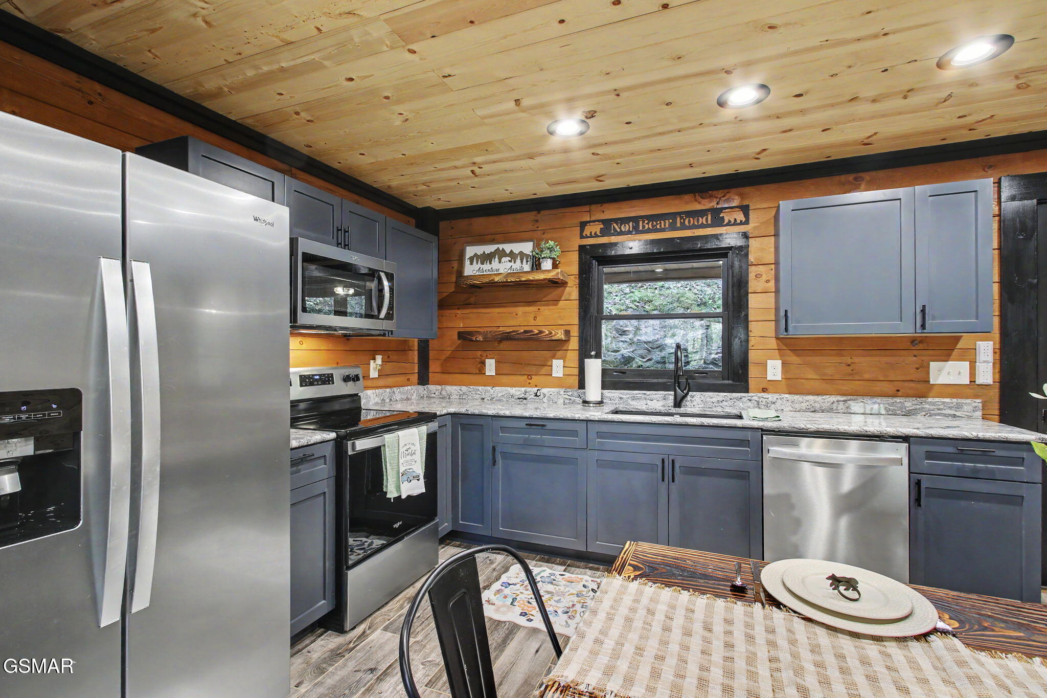 3547 Sugar Maple Loop Road Sevierville TN 37862