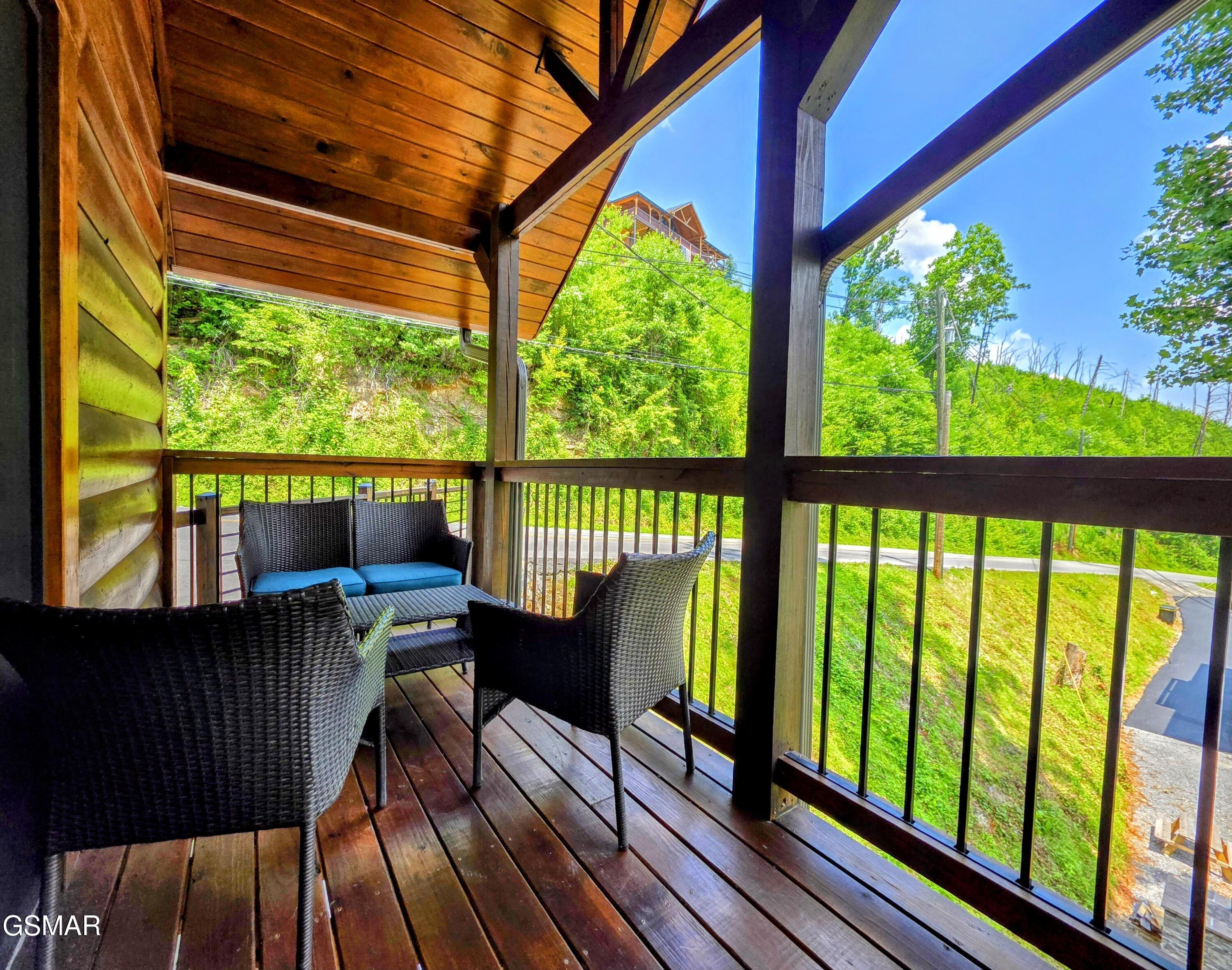 367 Wiley Oakley Drive Gatlinburg TN 37738