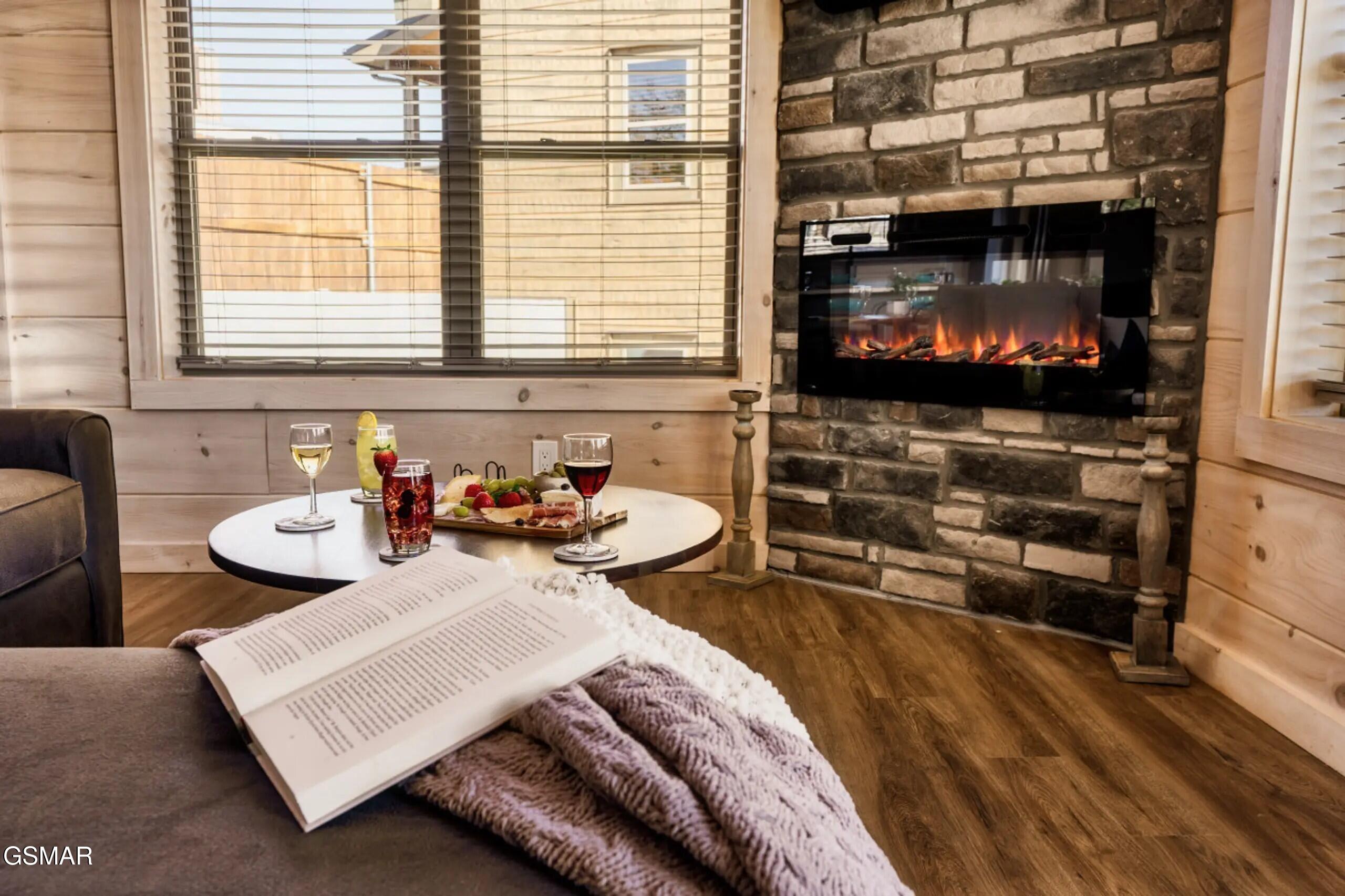 2852 Sequoia Road Pigeon Forge TN 37863