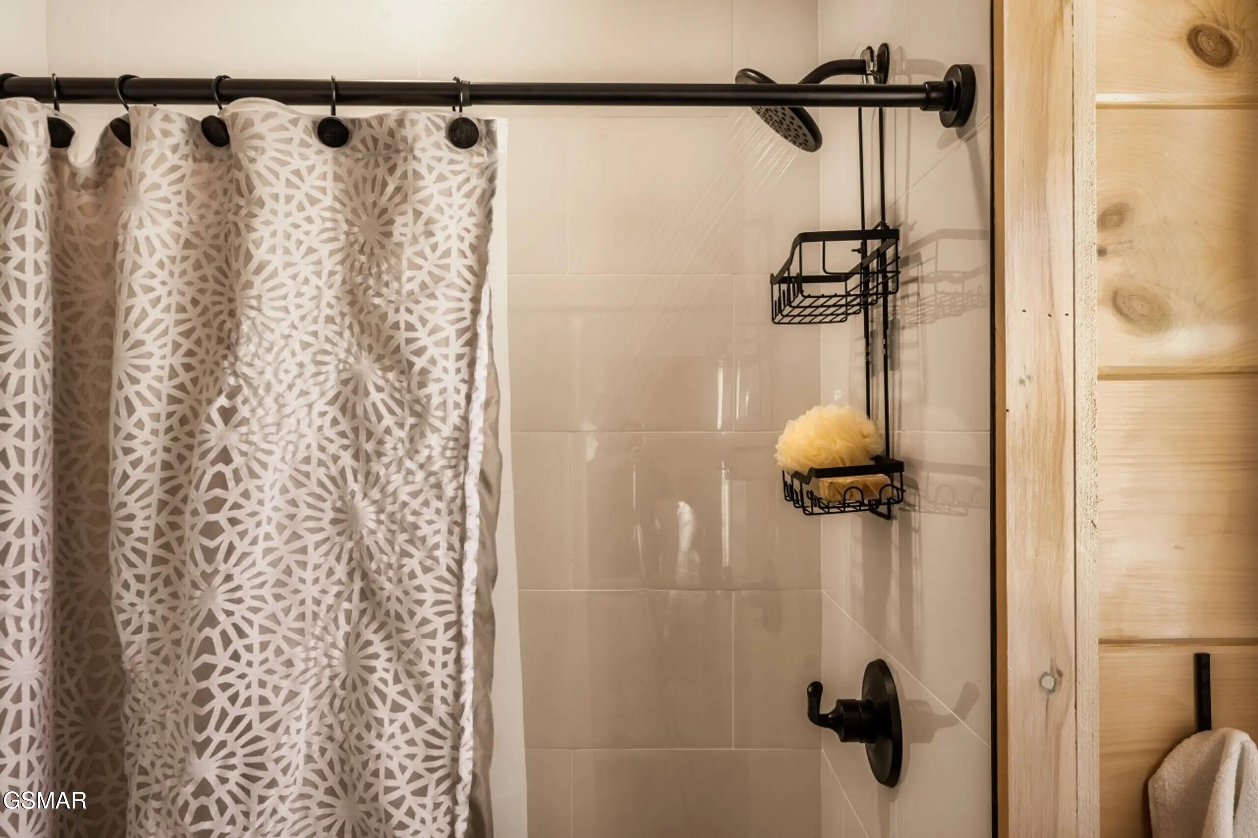 2852 Sequoia Road Pigeon Forge TN 37863