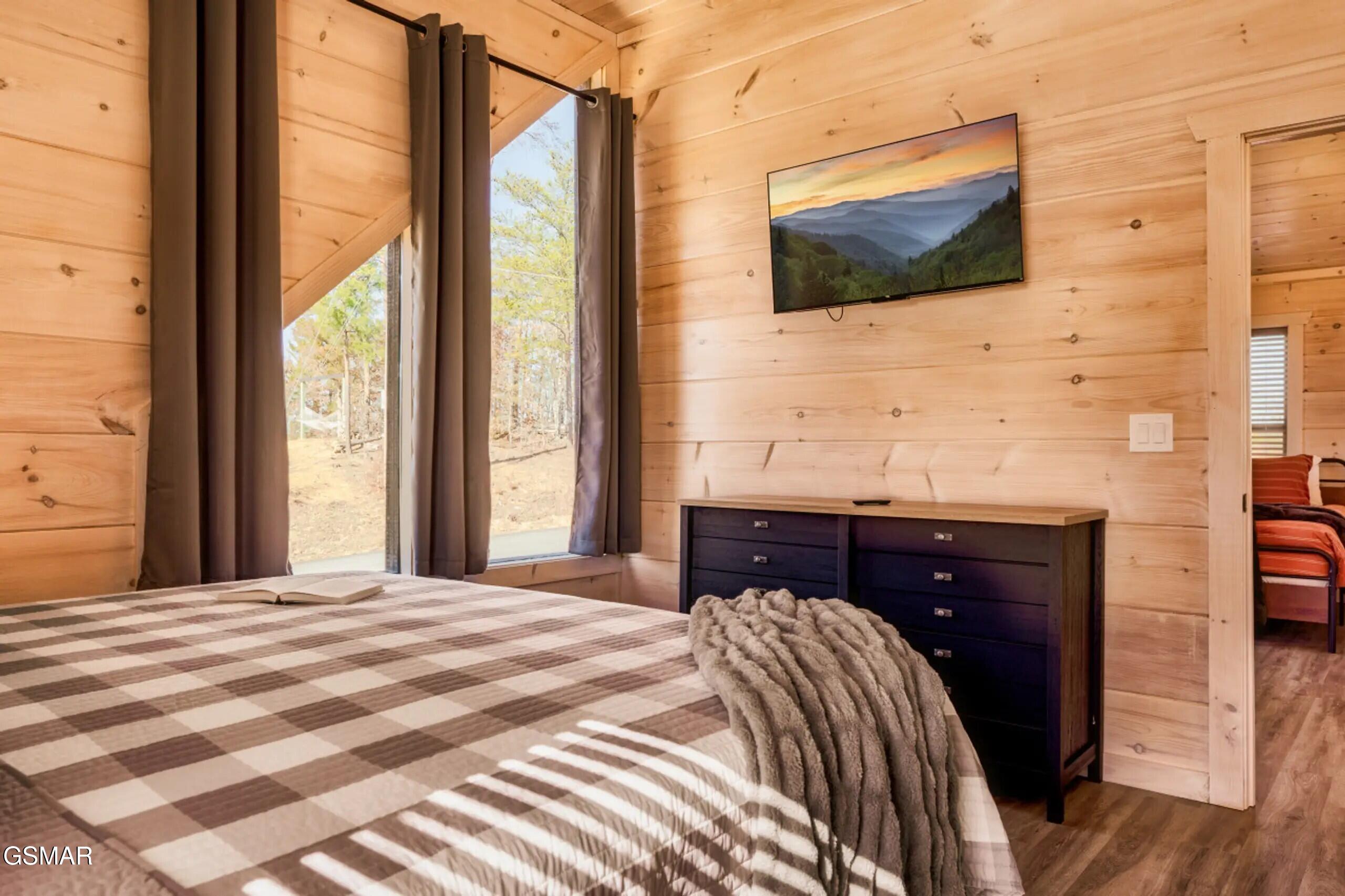 2852 Sequoia Road Pigeon Forge TN 37863