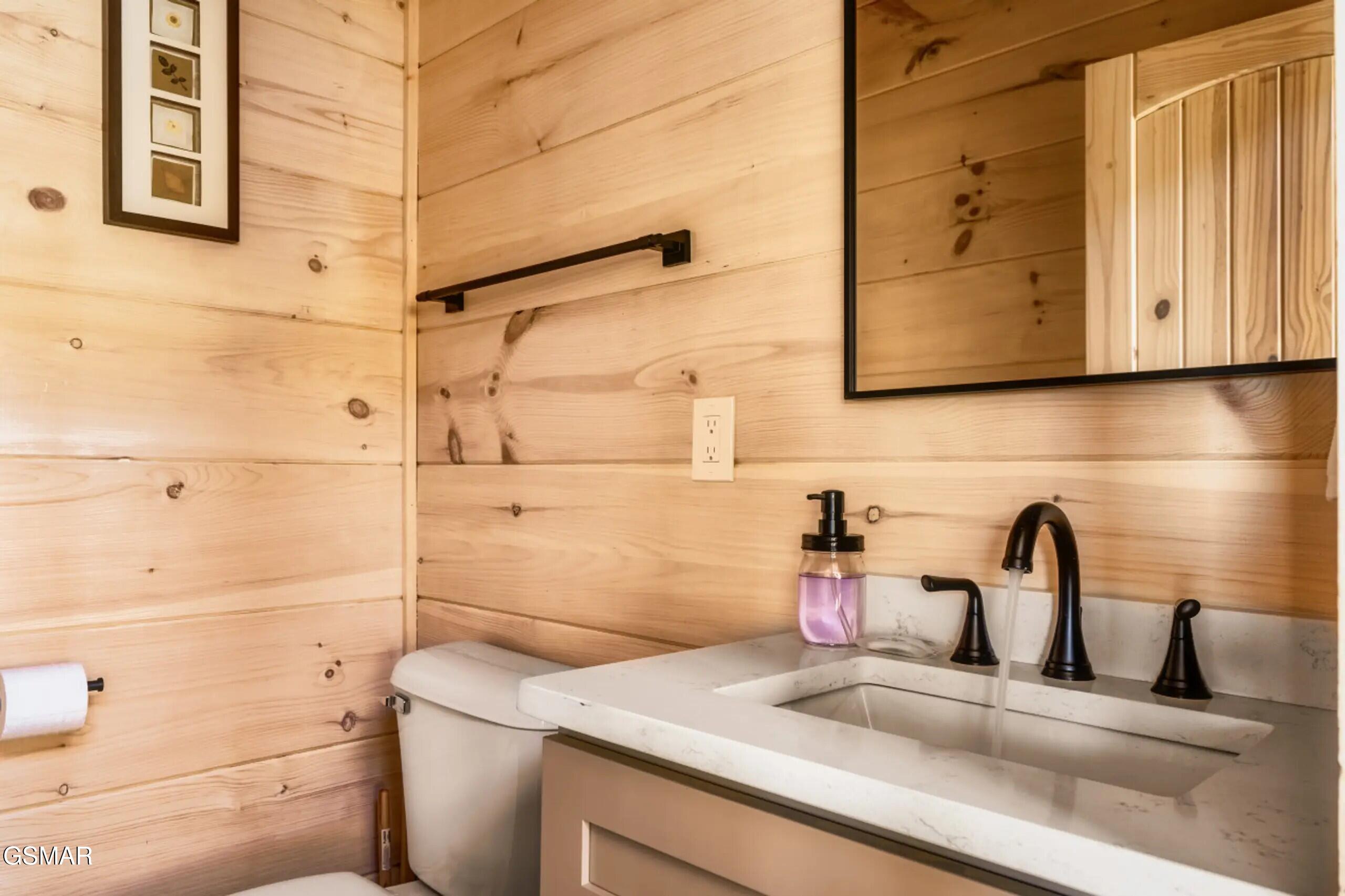 2852 Sequoia Road Pigeon Forge TN 37863