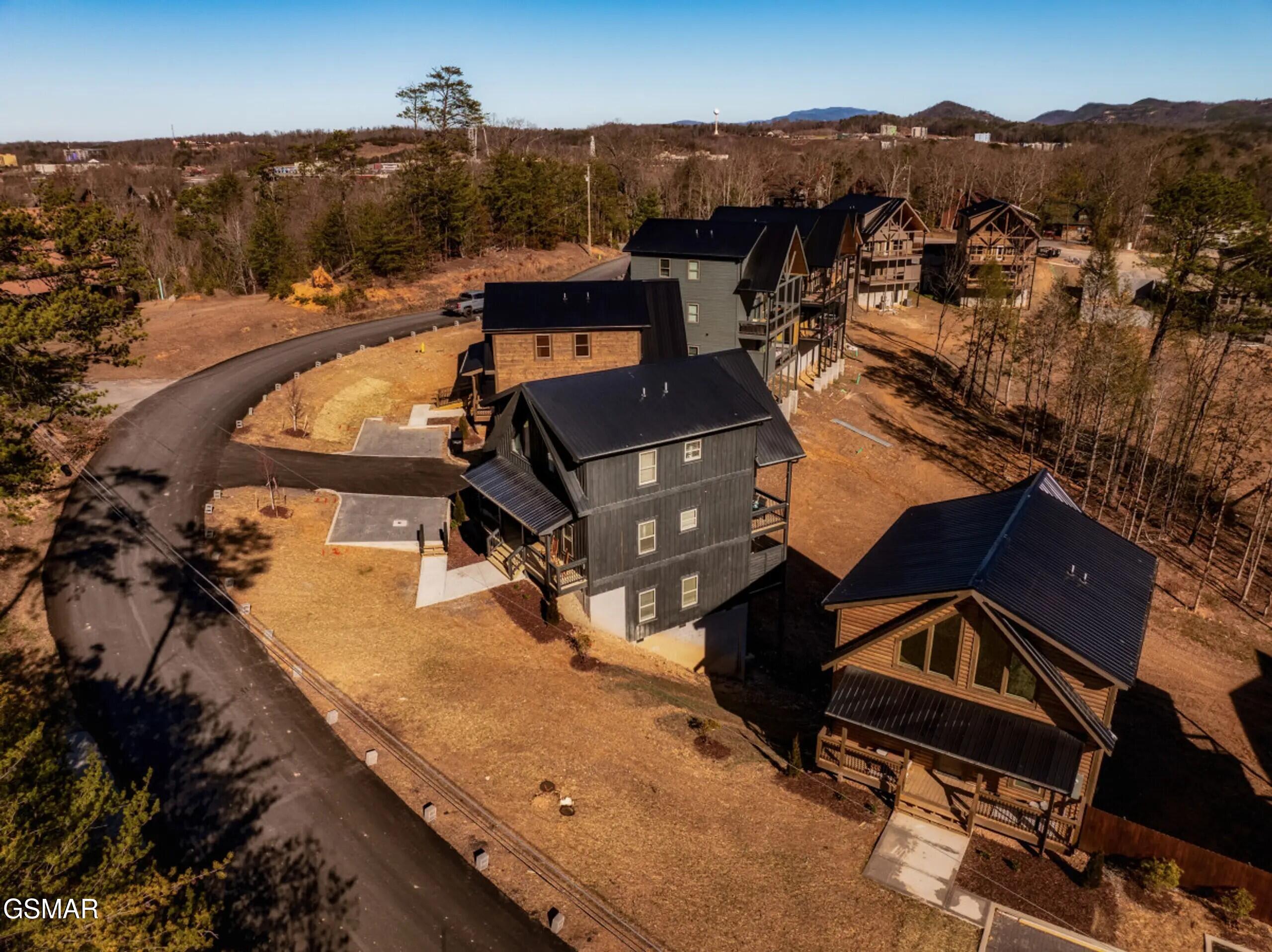 2852 Sequoia Road Pigeon Forge TN 37863