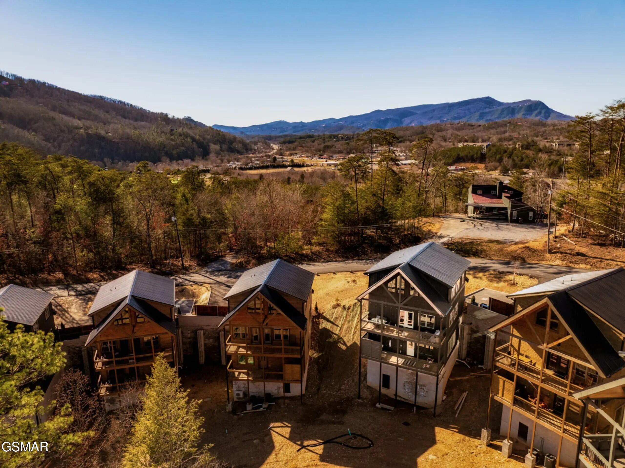 2852 Sequoia Road Pigeon Forge TN 37863