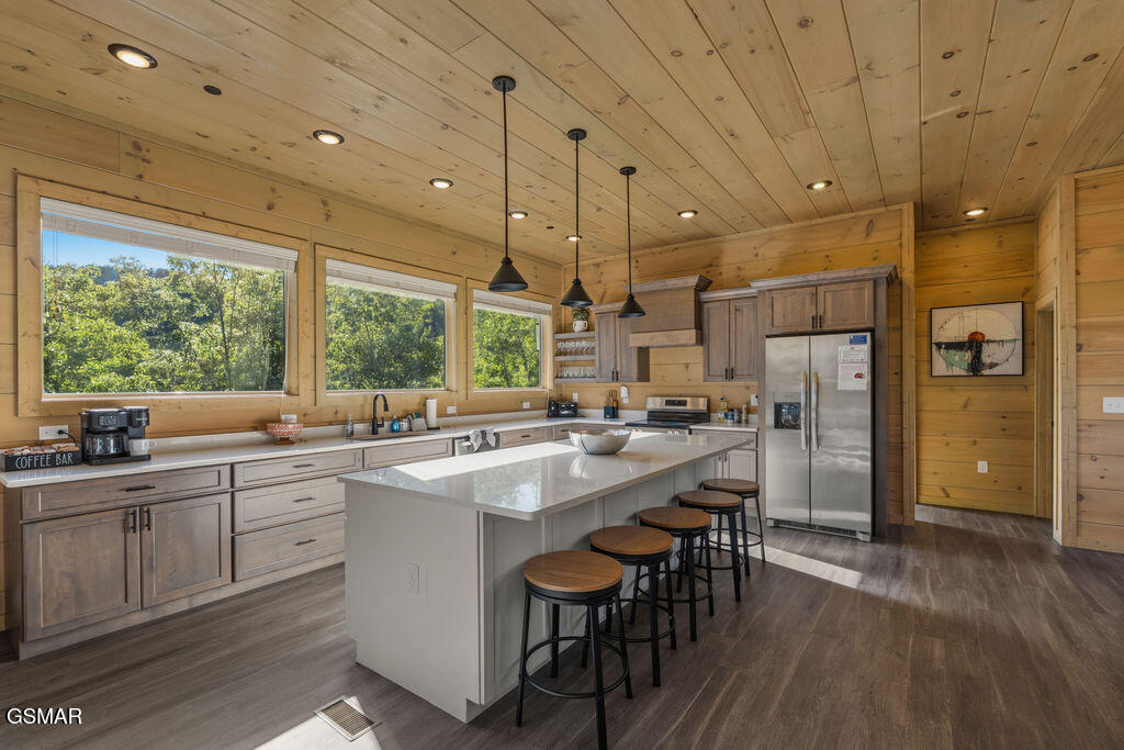 1429 Mountain Ash Way Sevierville TN 37876