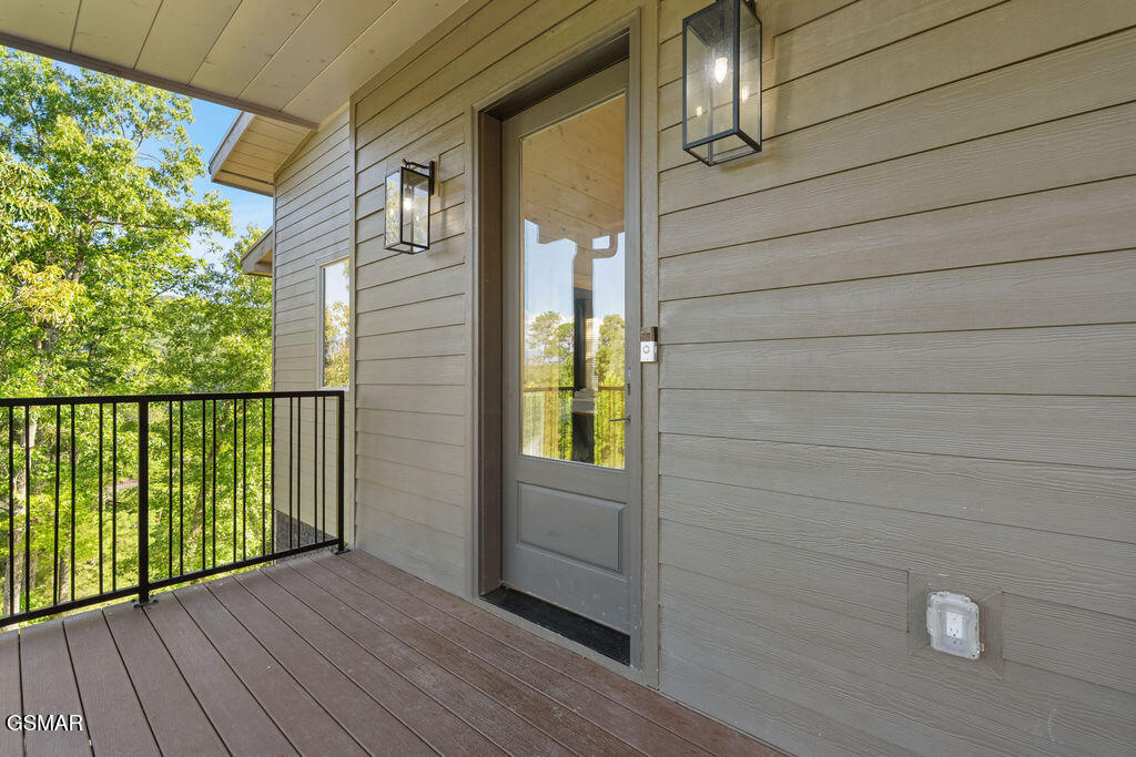 1429 Mountain Ash Way Sevierville TN 37876