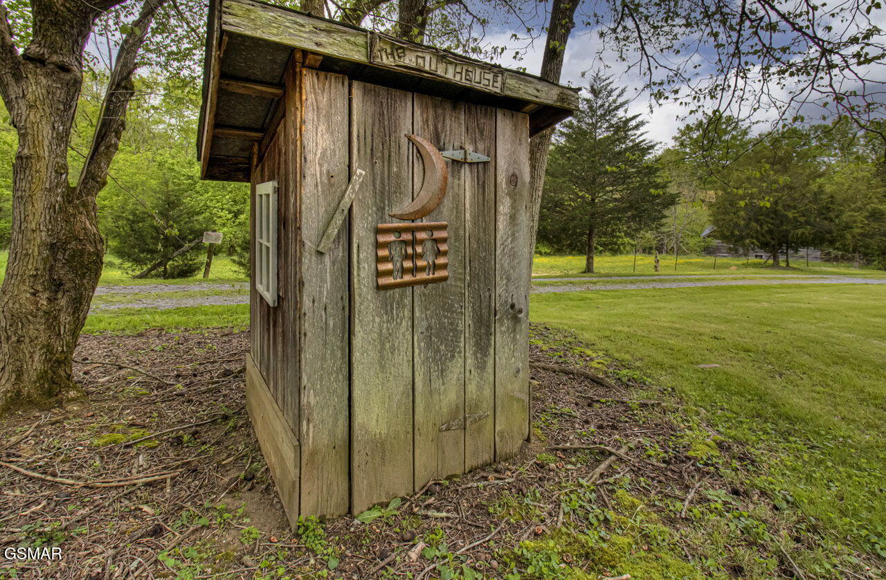 2234 Green Acres Circle Sevierville TN 37862