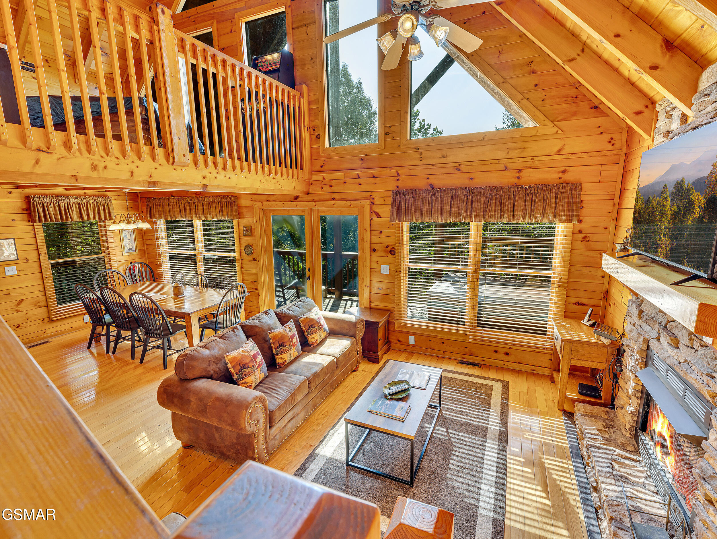 4445 Forest Vista Way Pigeon Forge TN 37863