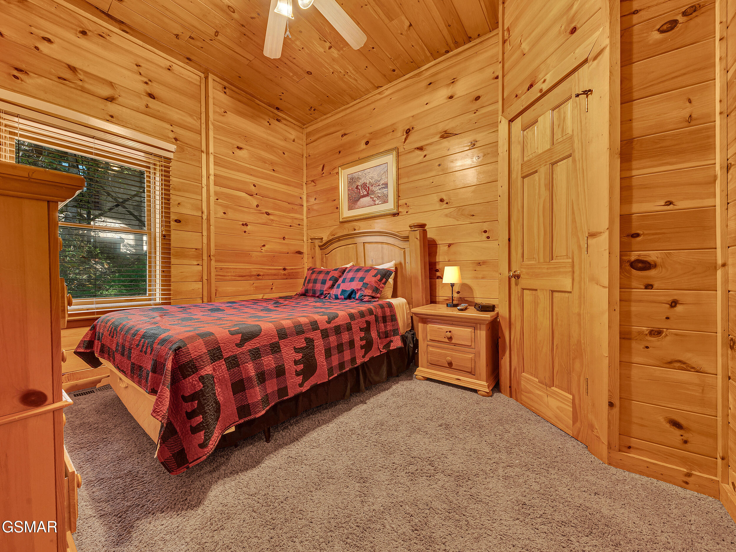 4445 Forest Vista Way Pigeon Forge TN 37863