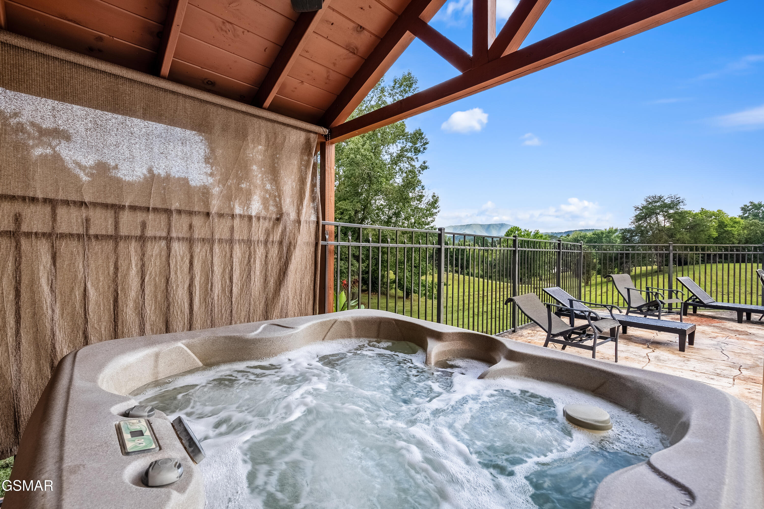 2803 Mary Ridge Farm Road Sevierville TN 37862