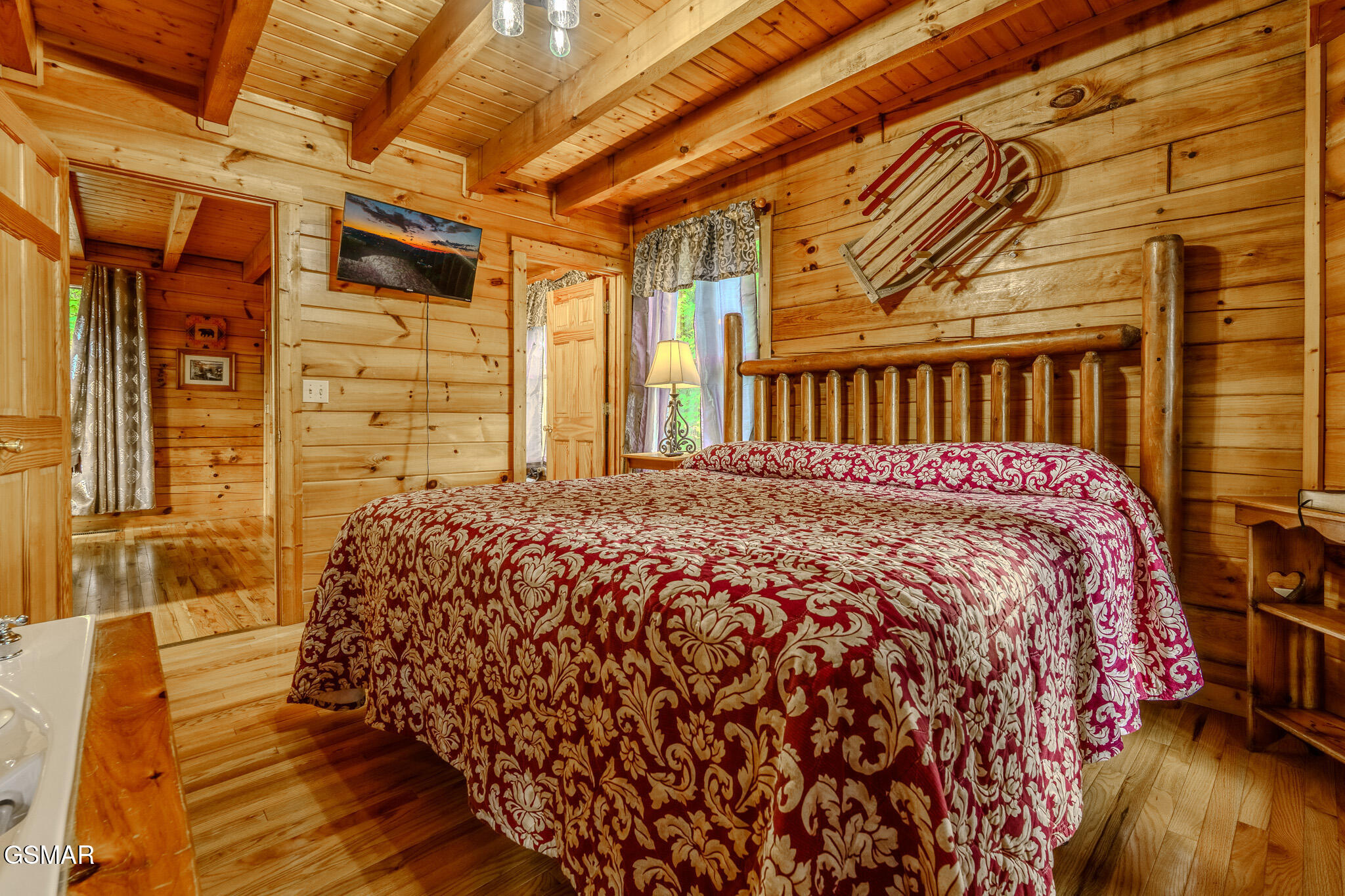 569 Forest Springs Drive Gatlinburg TN 37738
