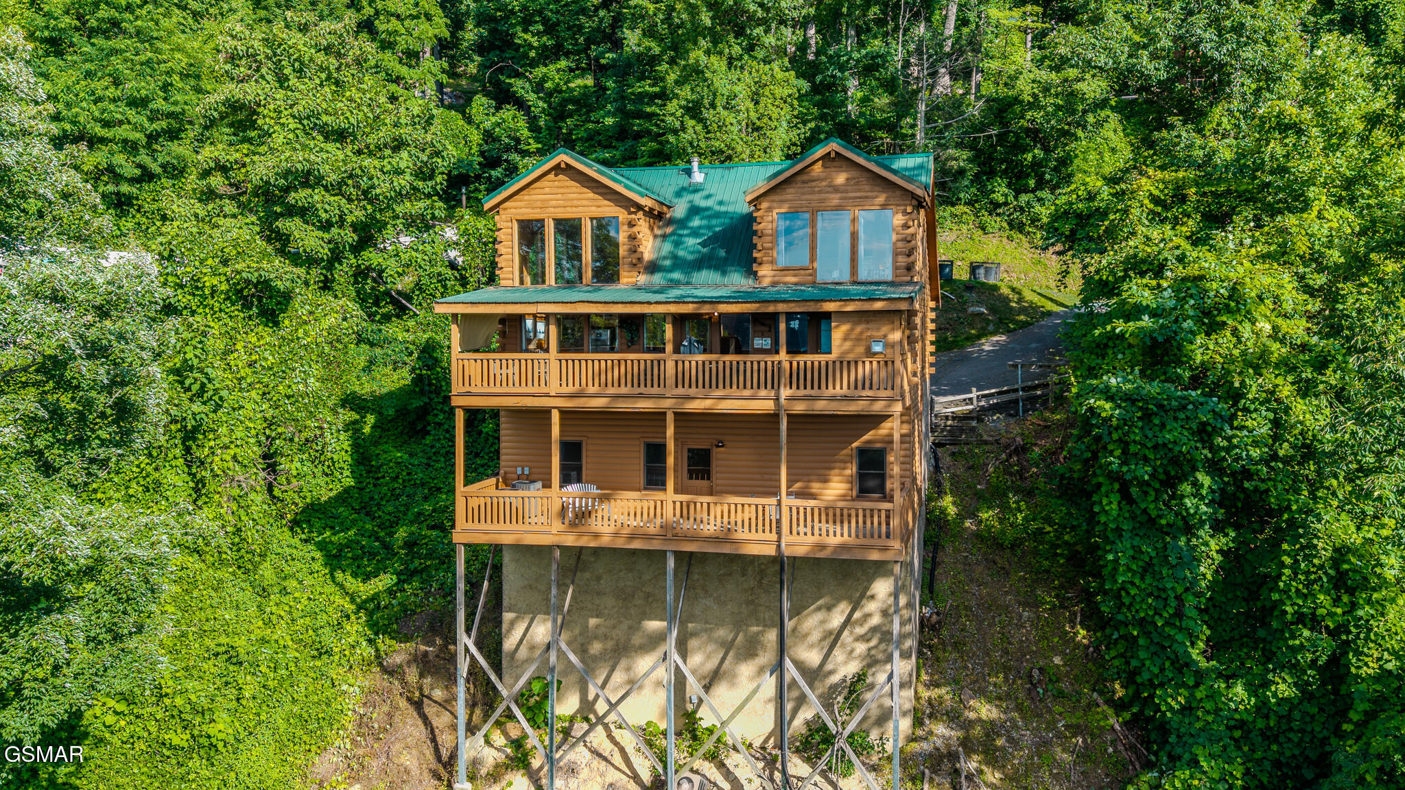 569 Forest Springs Drive Gatlinburg TN 37738