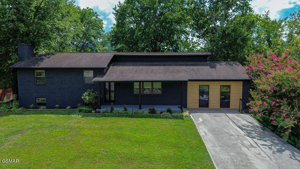 4020 Hitching Post Road Pigeon Forge TN 37863