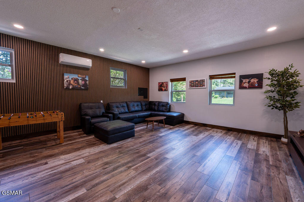 4020 Hitching Post Road Pigeon Forge TN 37863