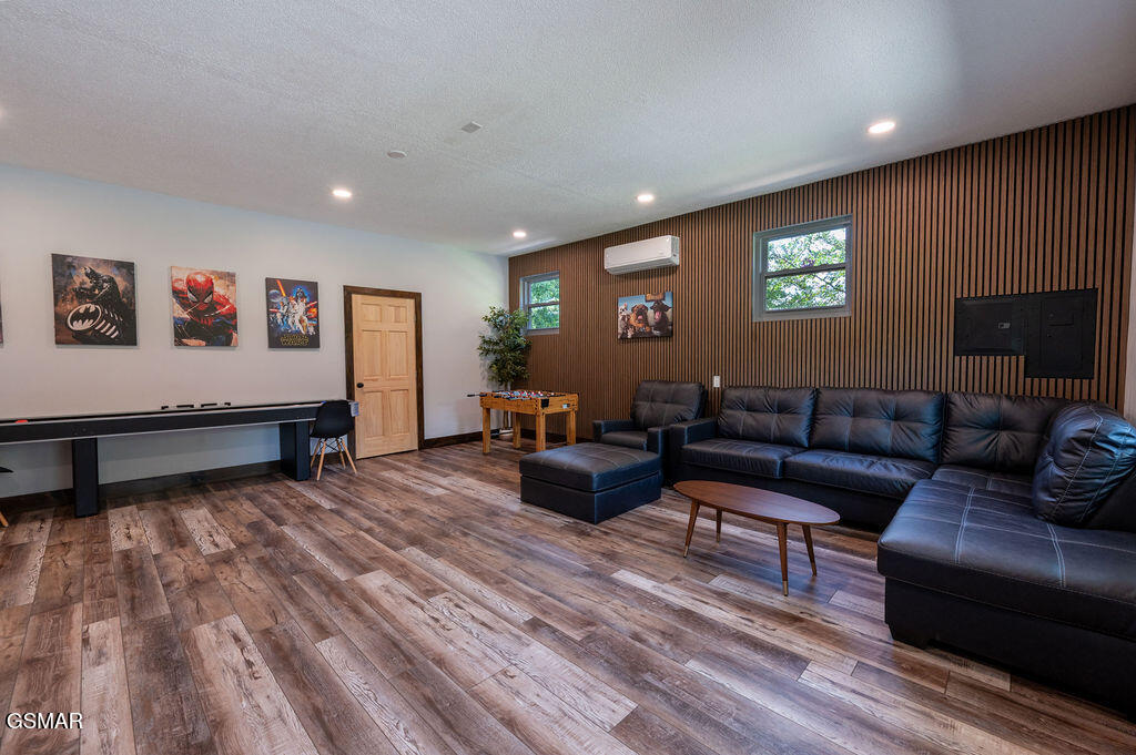 4020 Hitching Post Road Pigeon Forge TN 37863