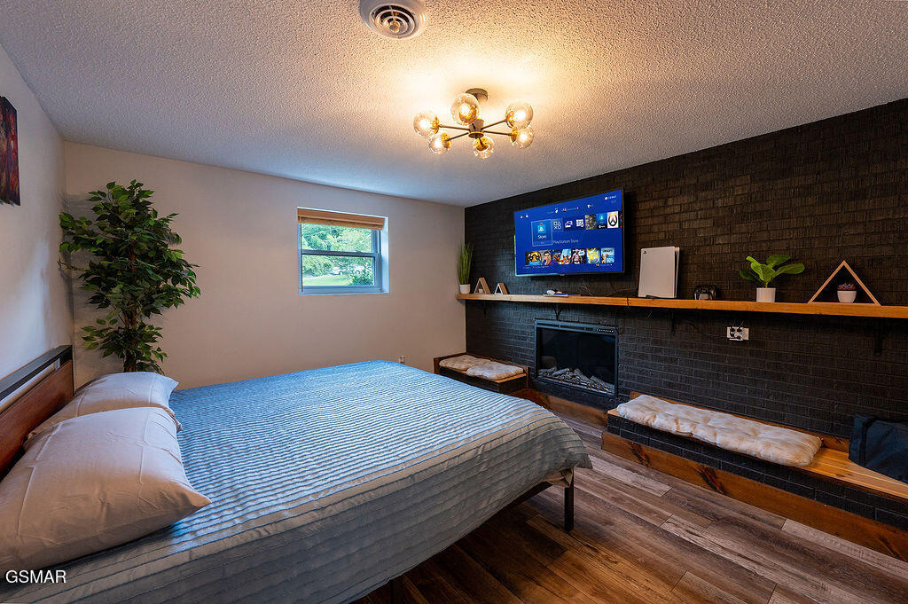 4020 Hitching Post Road Pigeon Forge TN 37863