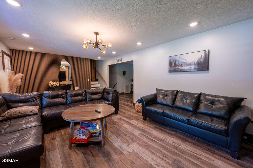 4020 Hitching Post Road Pigeon Forge TN 37863