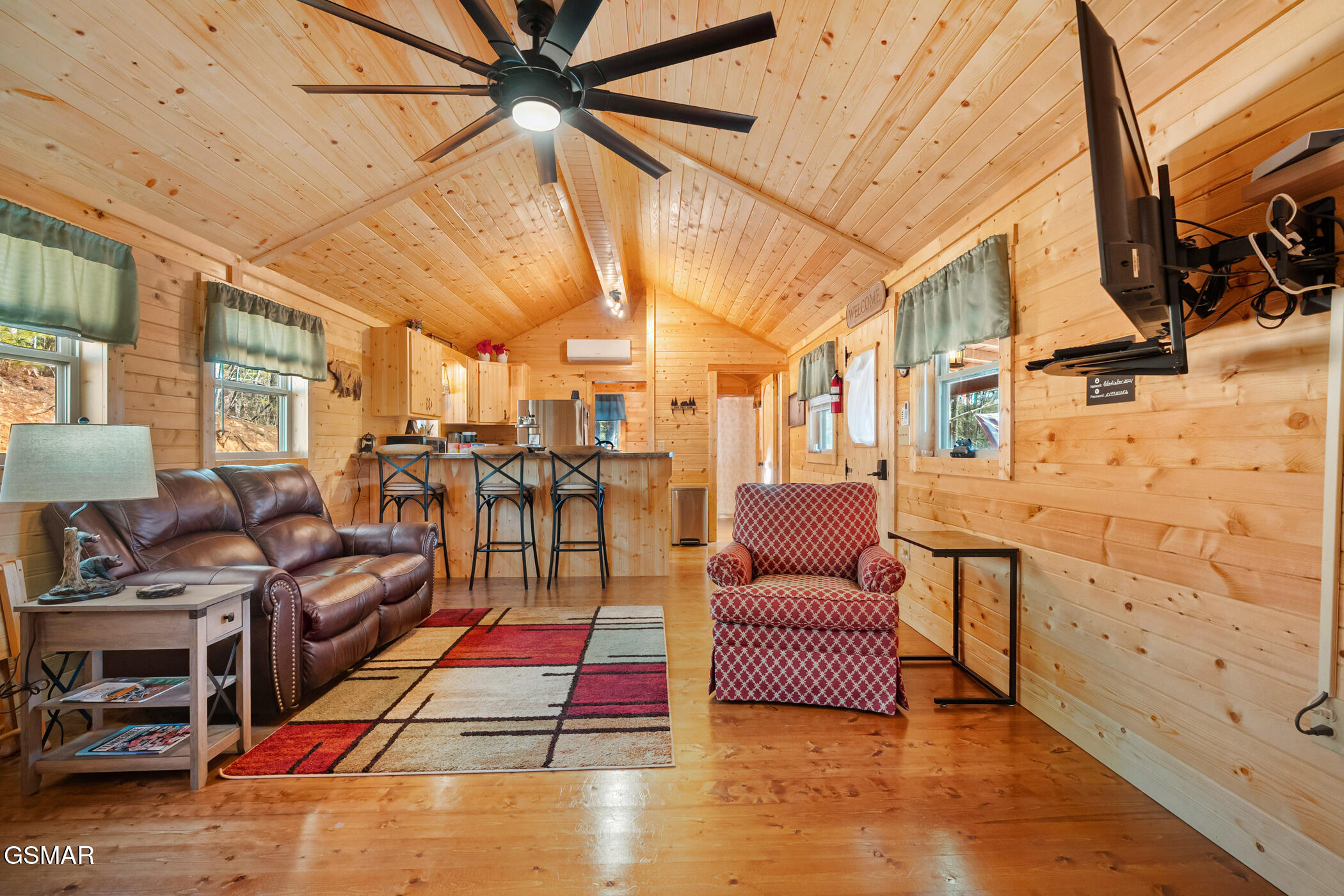 1768 Rich Mountain Way Sevierville TN 37876
