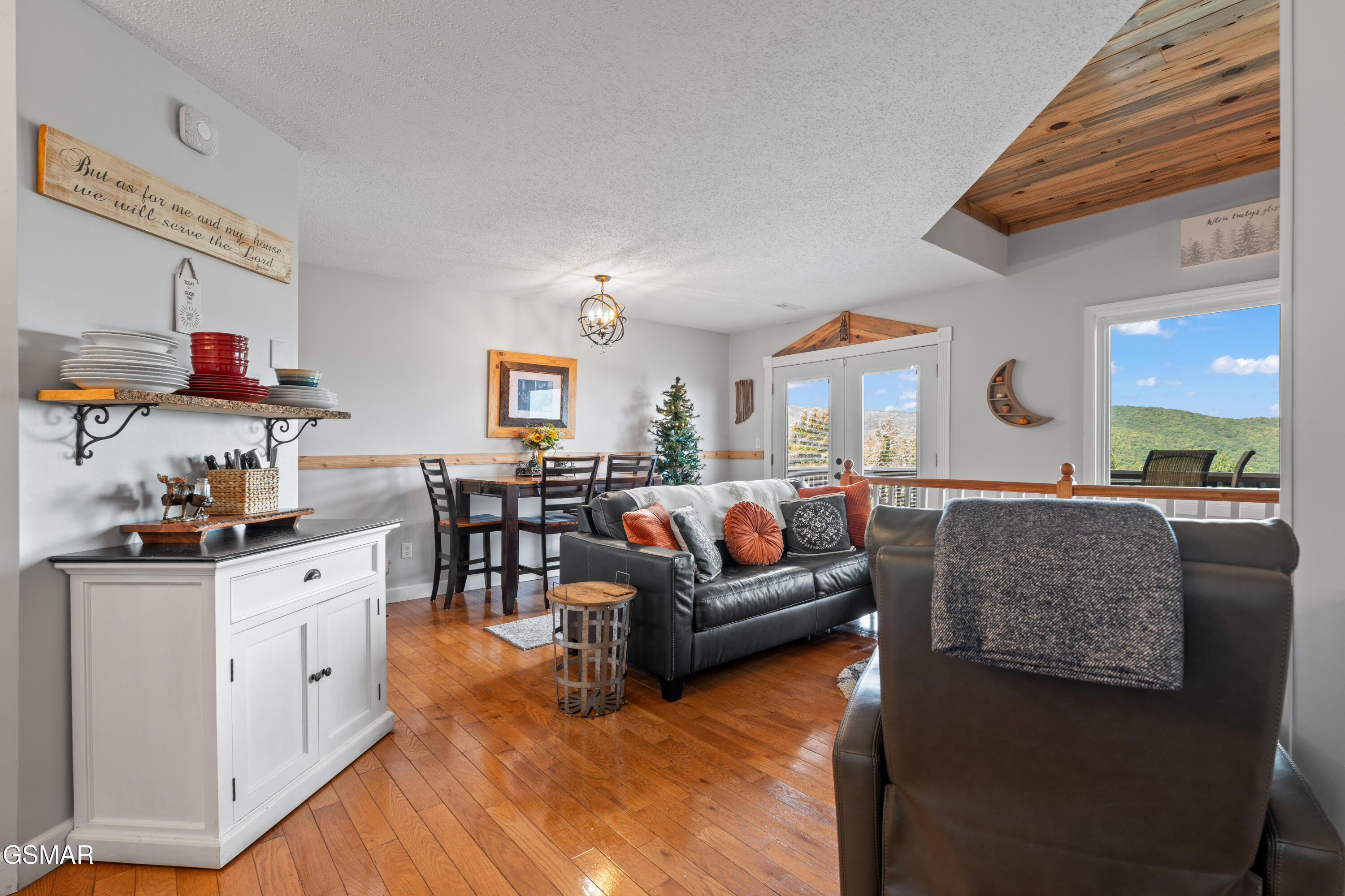 1386 Ski View Drive Gatlinburg TN 37738