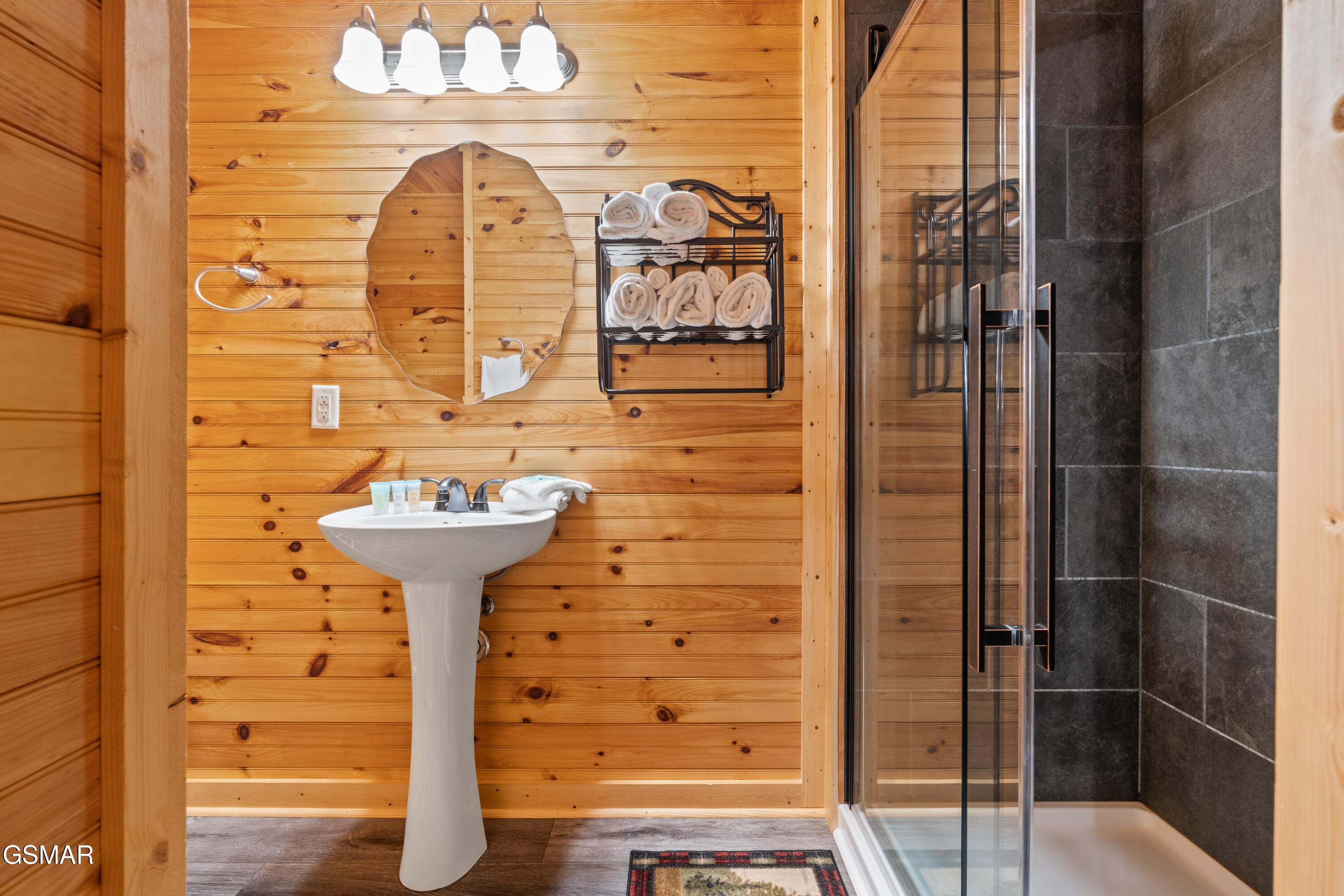 1386 Ski View Drive Gatlinburg TN 37738