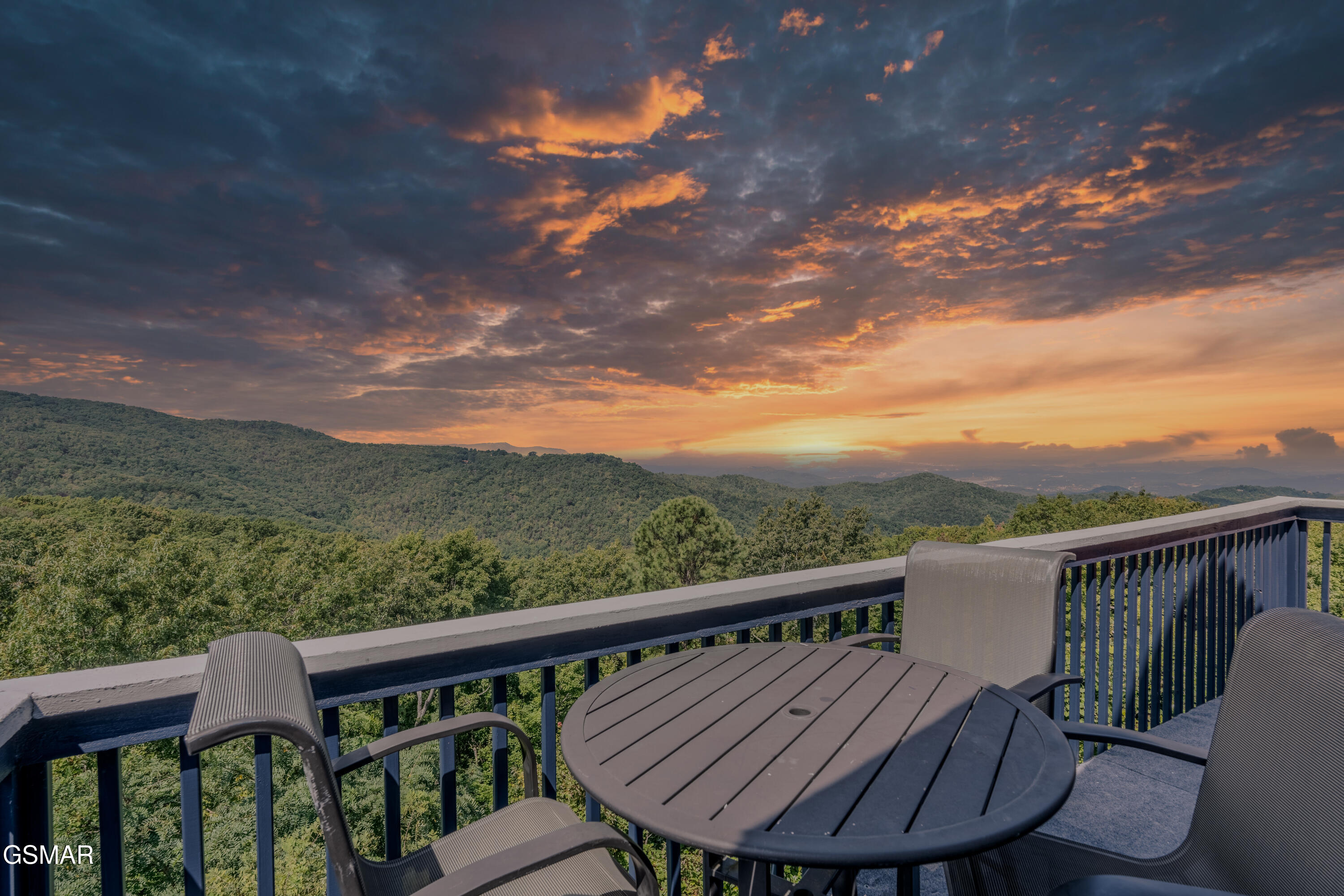 1386 Ski View Drive Gatlinburg TN 37738
