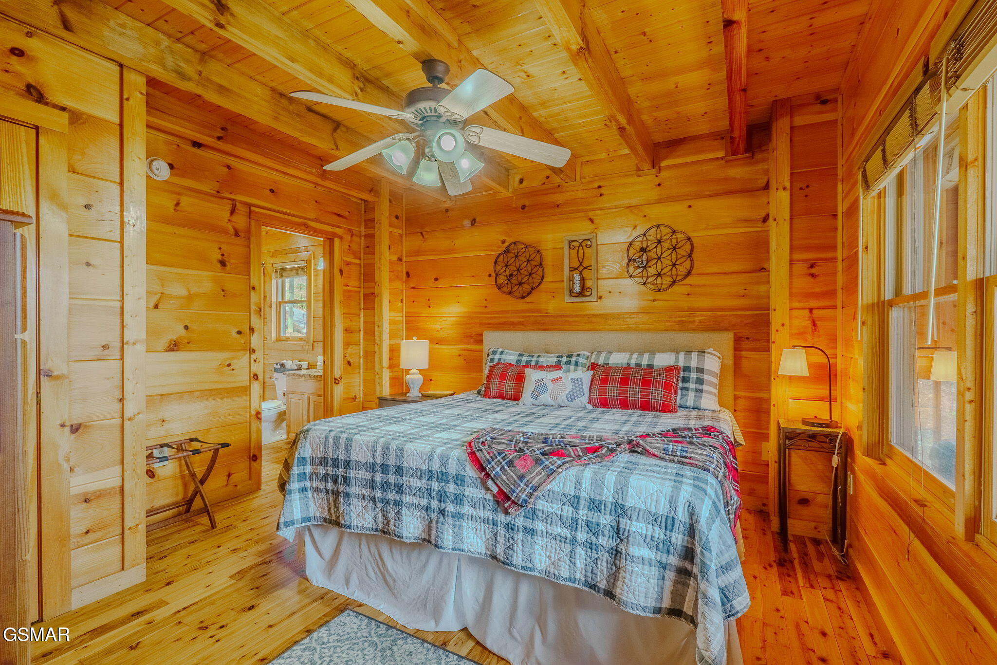 2109 Memory Way Sevierville TN 37876