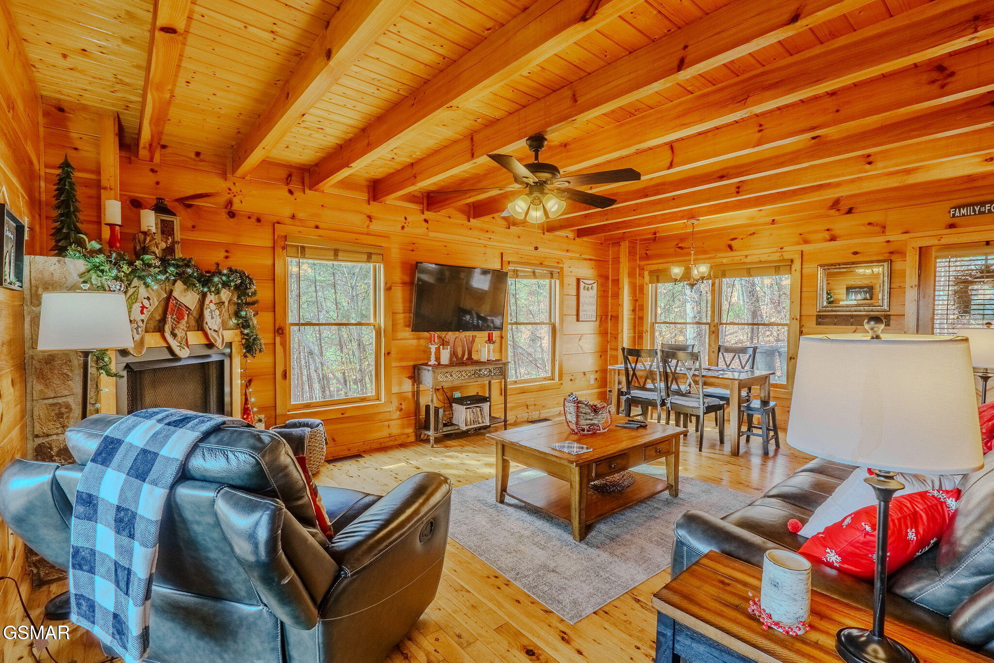 2109 Memory Way Sevierville TN 37876