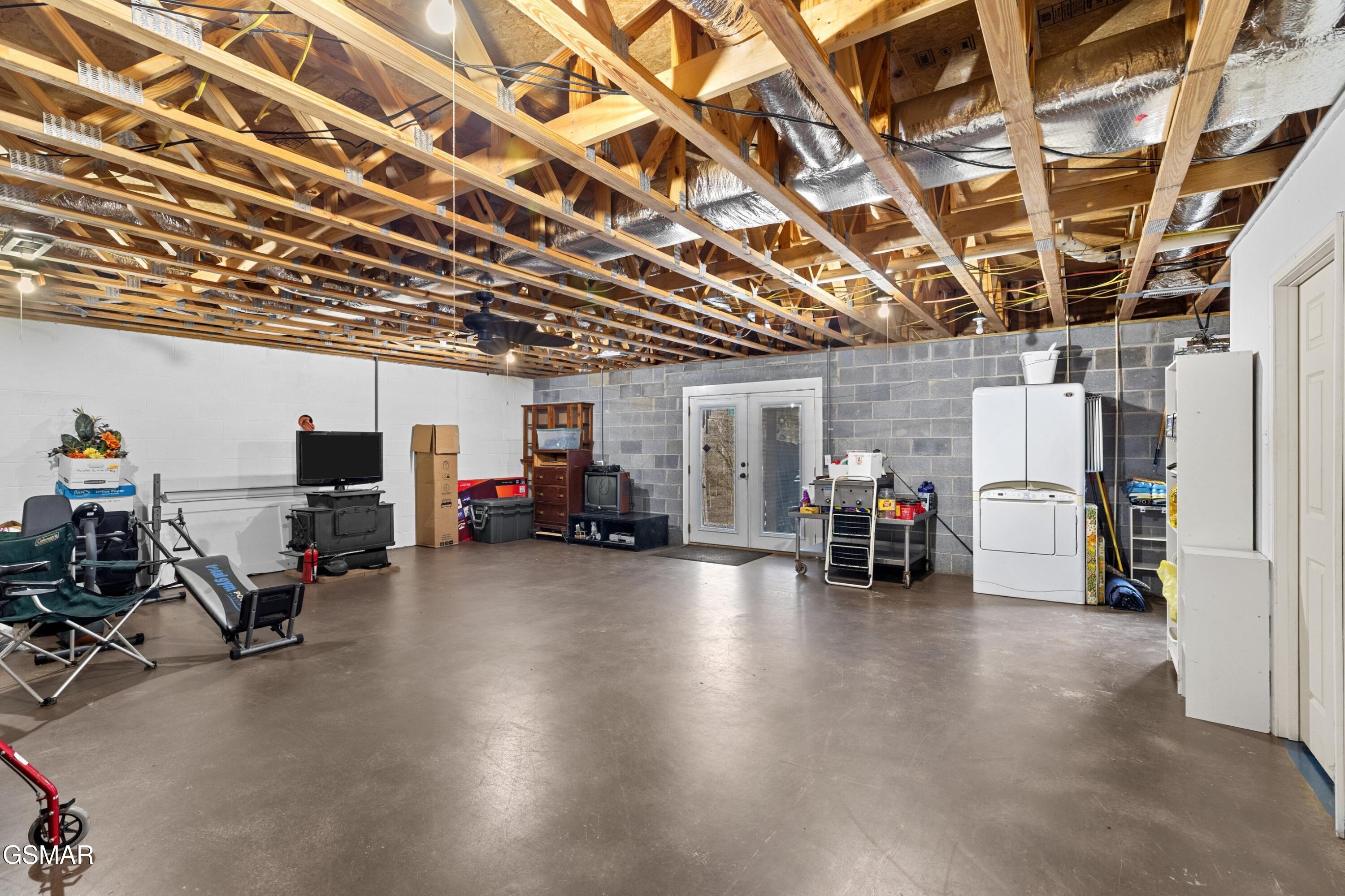 291 Weeping Cherry Way Newport TN 37821