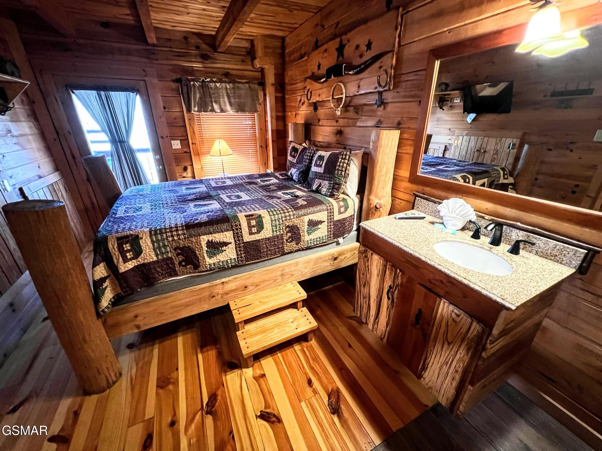 3035 Brothers Way Sevierville TN 37862