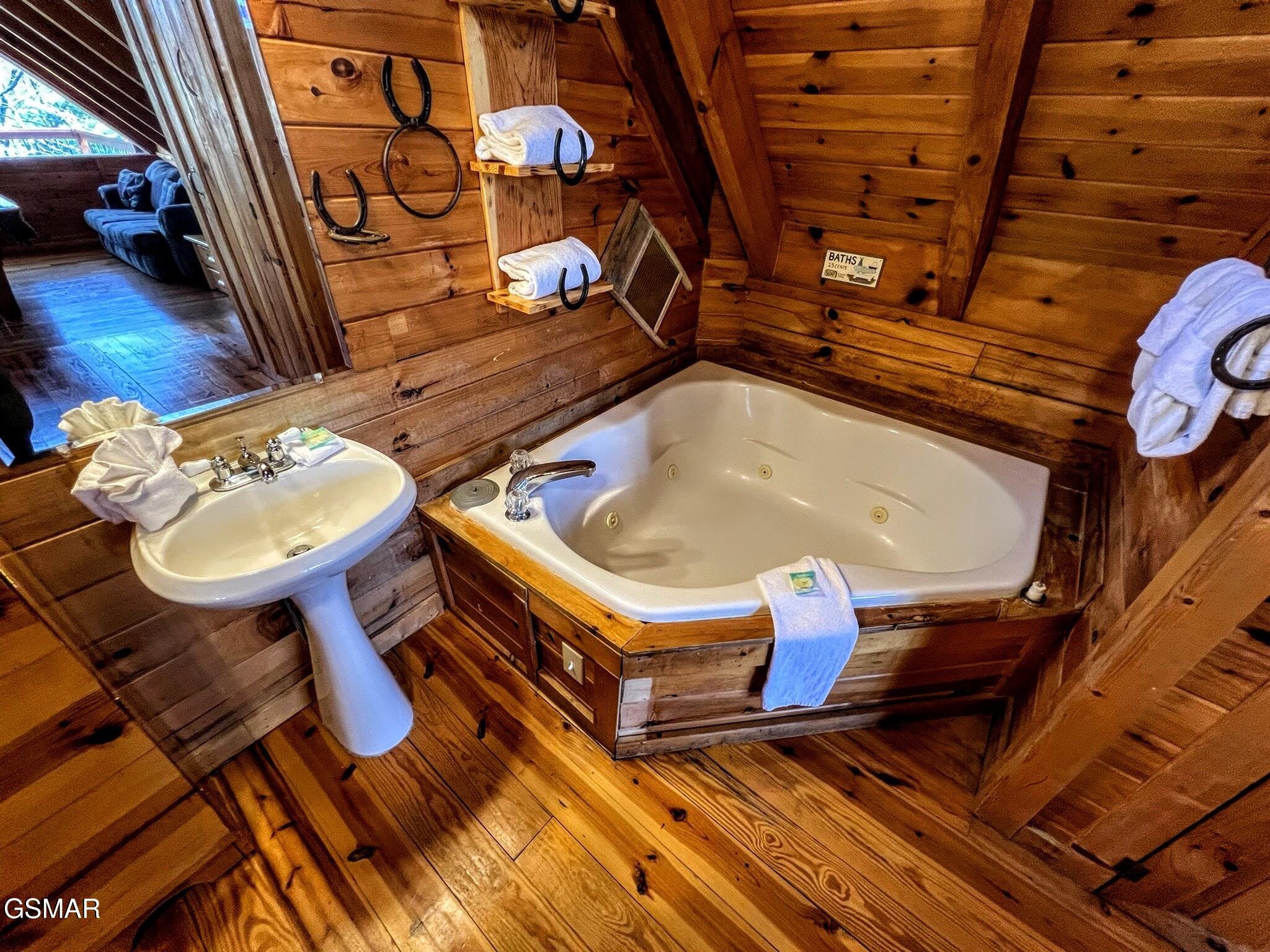 3035 Brothers Way Sevierville TN 37862
