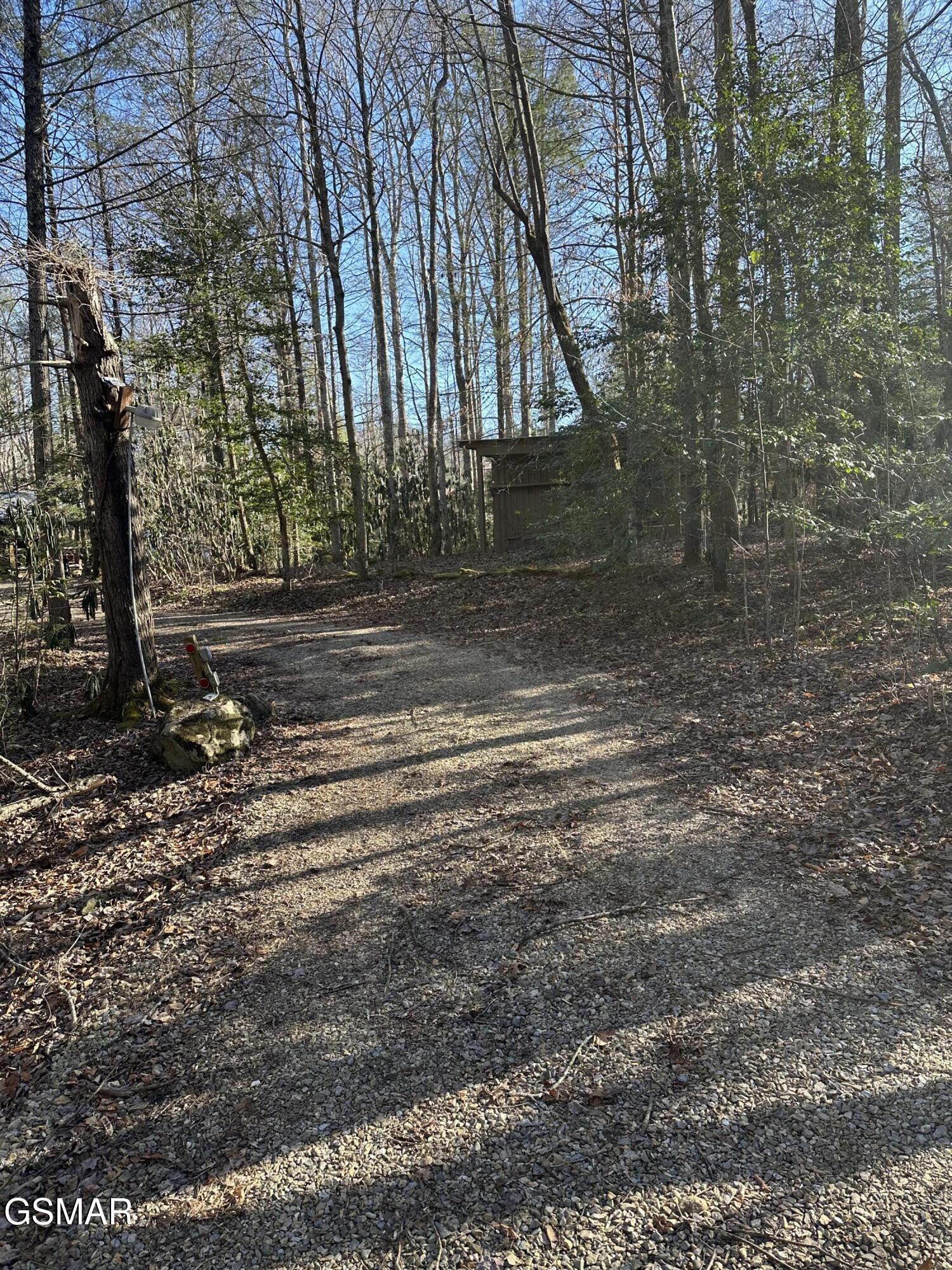 150 Cricket Hollow Way Cosby TN 37722