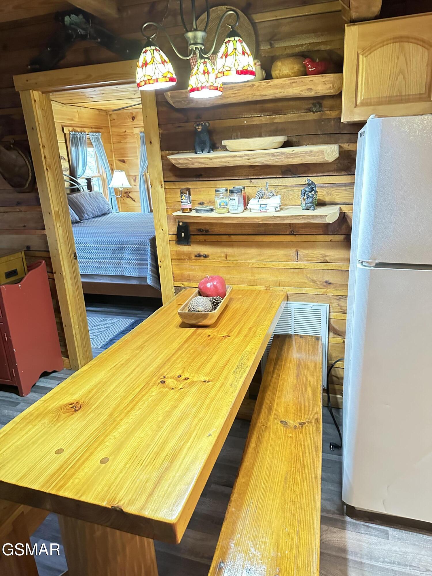 150 Cricket Hollow Way Cosby TN 37722