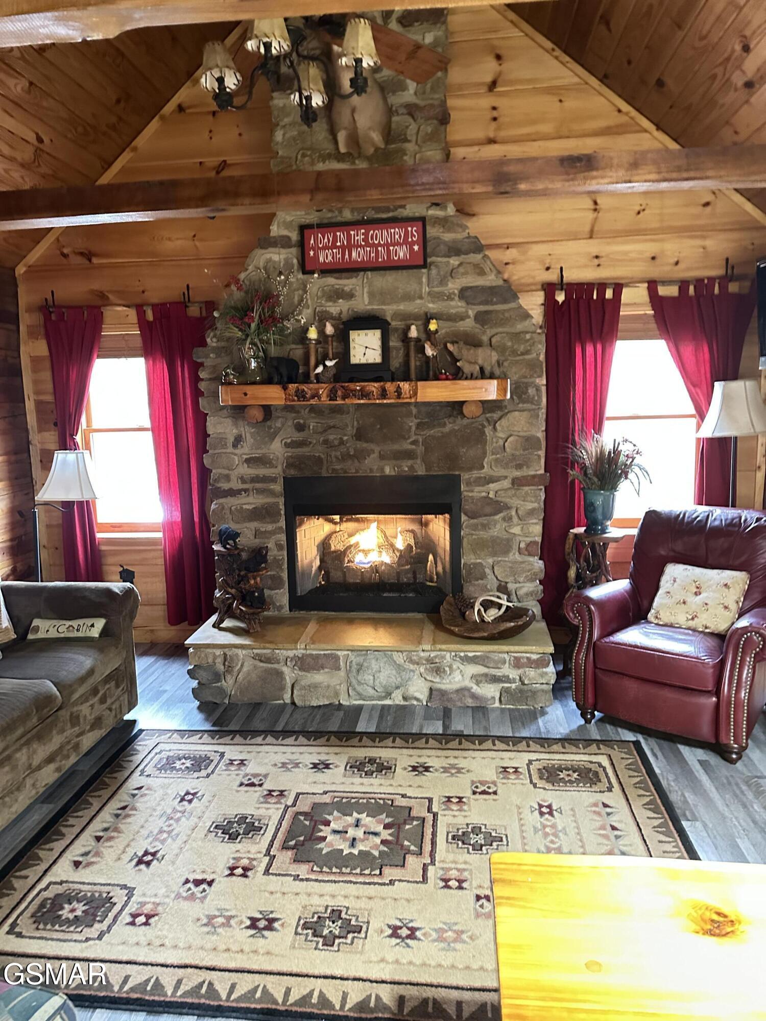 150 Cricket Hollow Way Cosby TN 37722