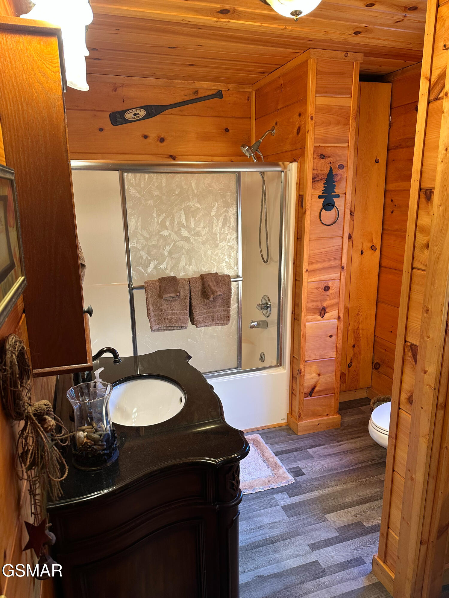 150 Cricket Hollow Way Cosby TN 37722