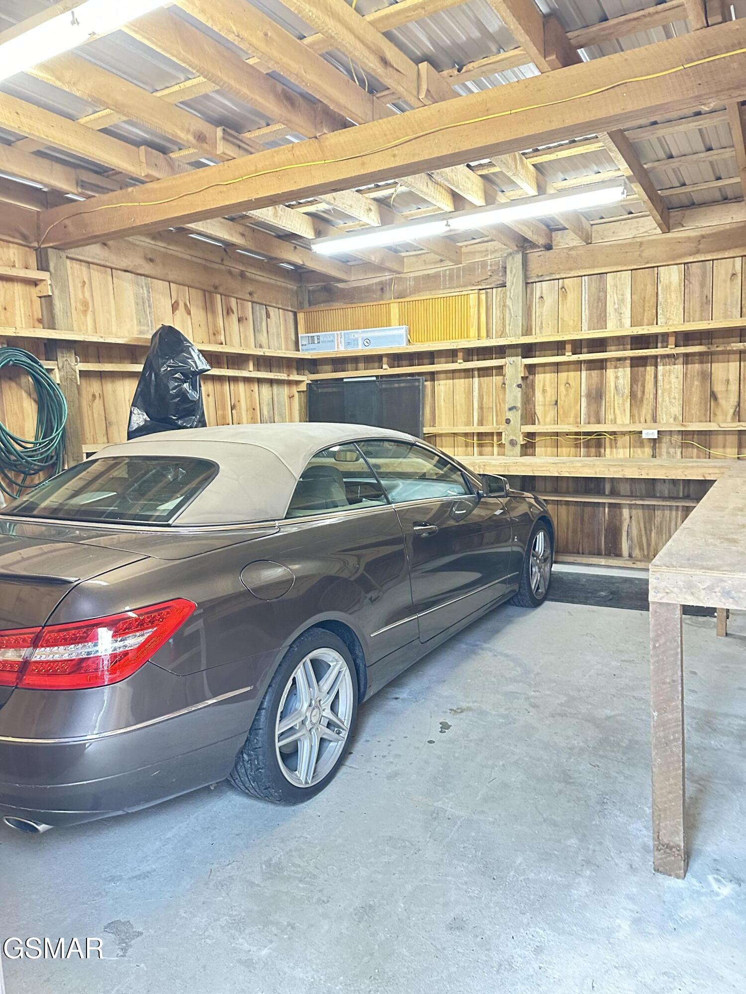 150 Cricket Hollow Way Cosby TN 37722