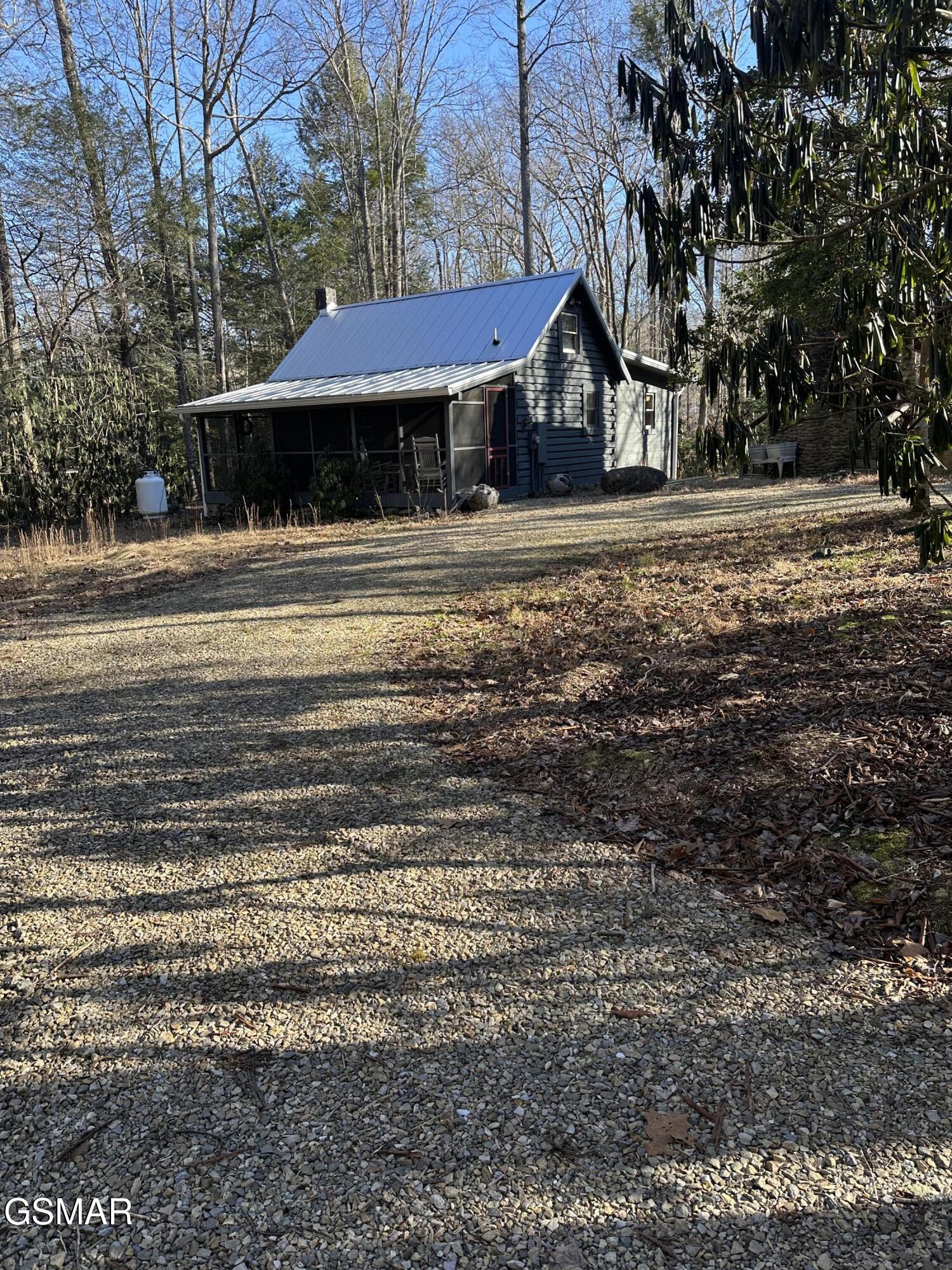 150 Cricket Hollow Way Cosby TN 37722