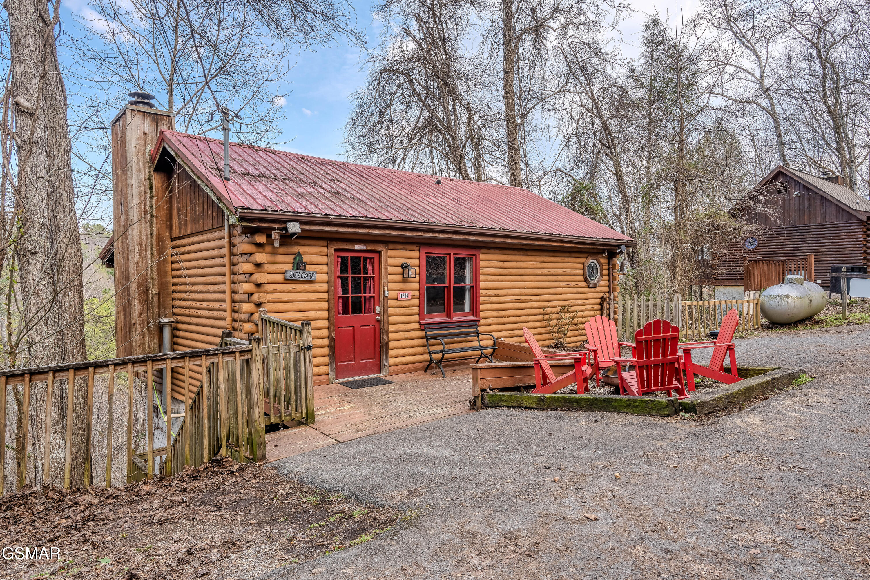 1716 Ridgecrest Drive Sevierville TN 37876