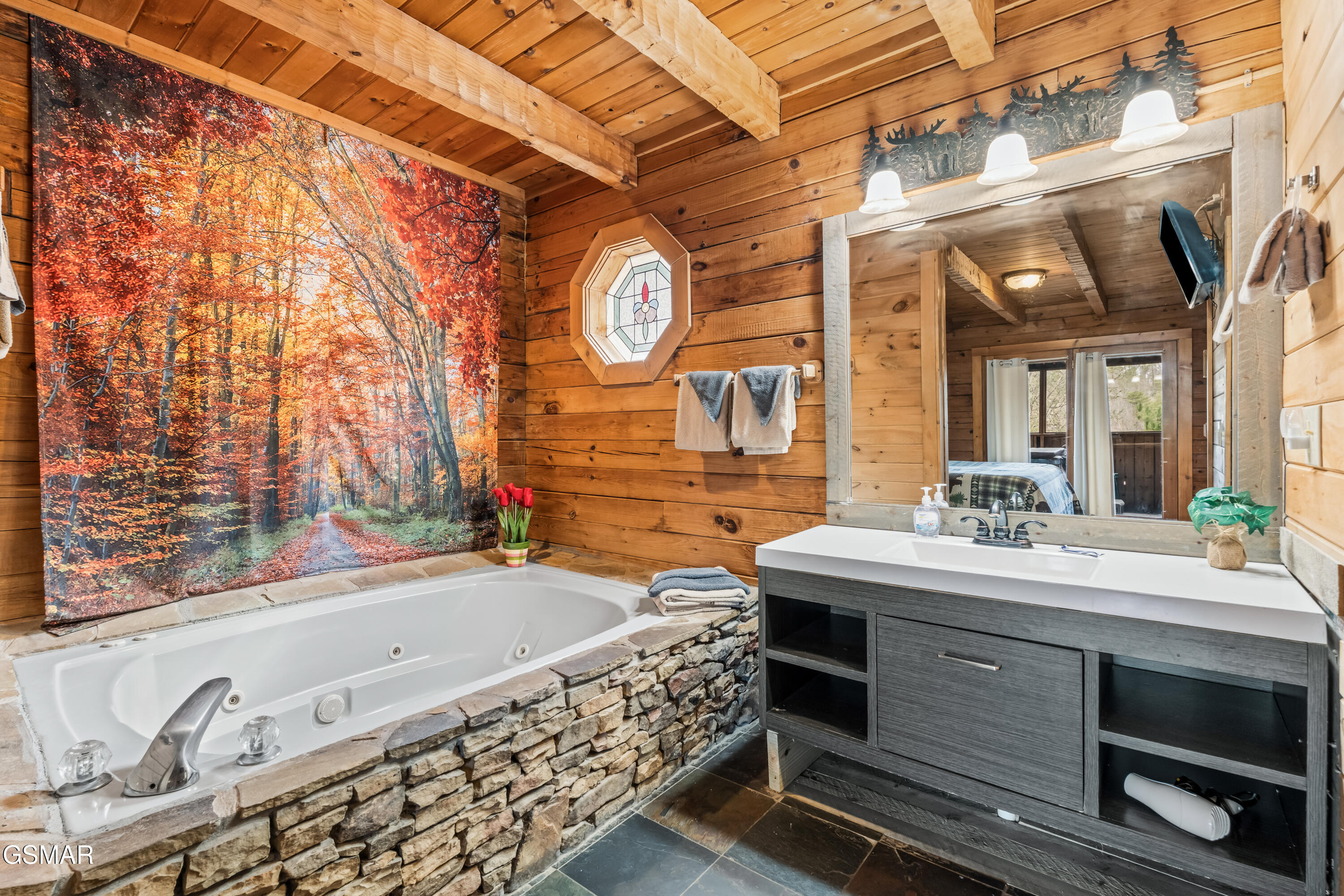 1716 Ridgecrest Drive Sevierville TN 37876