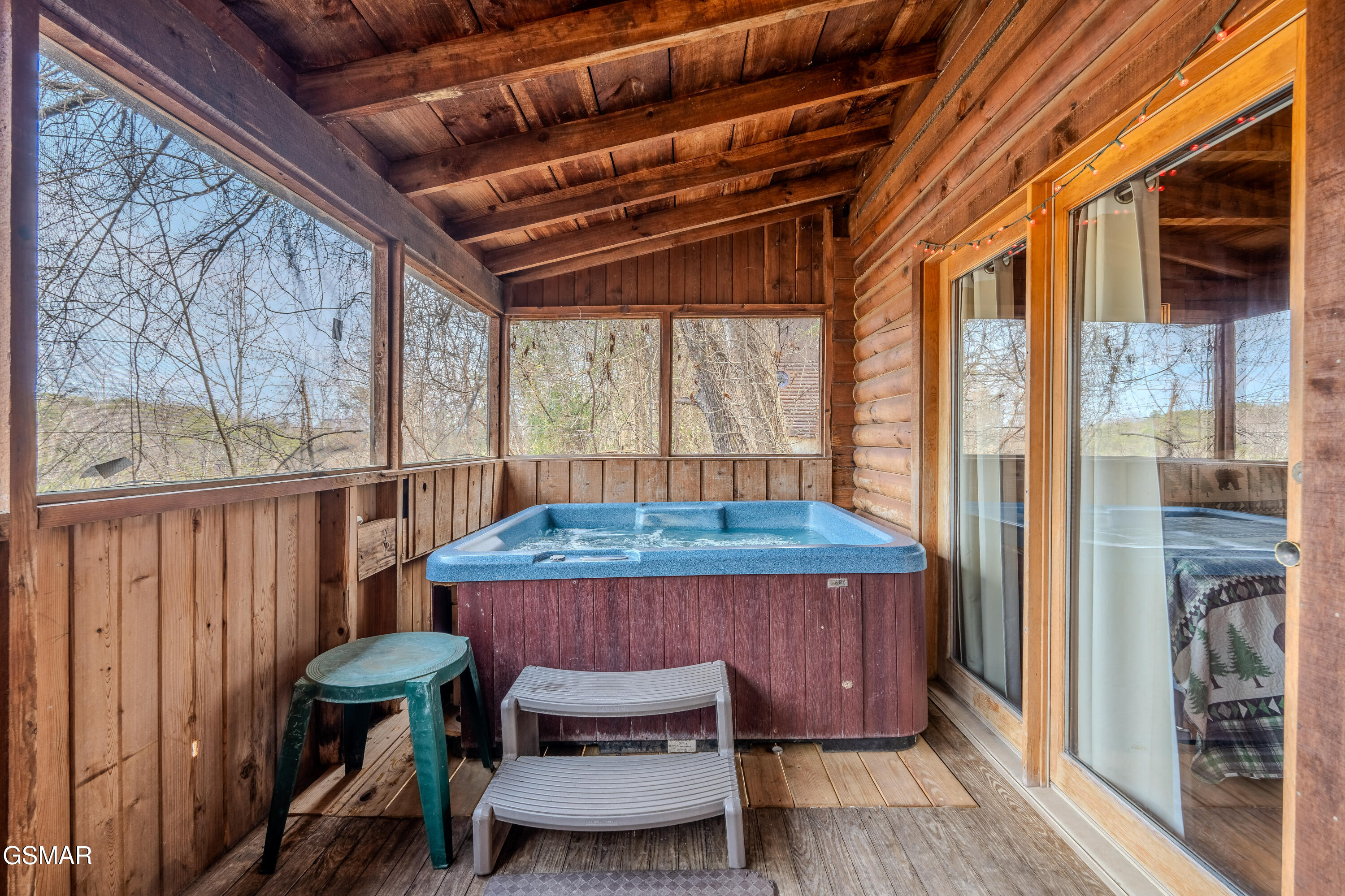 1716 Ridgecrest Drive Sevierville TN 37876
