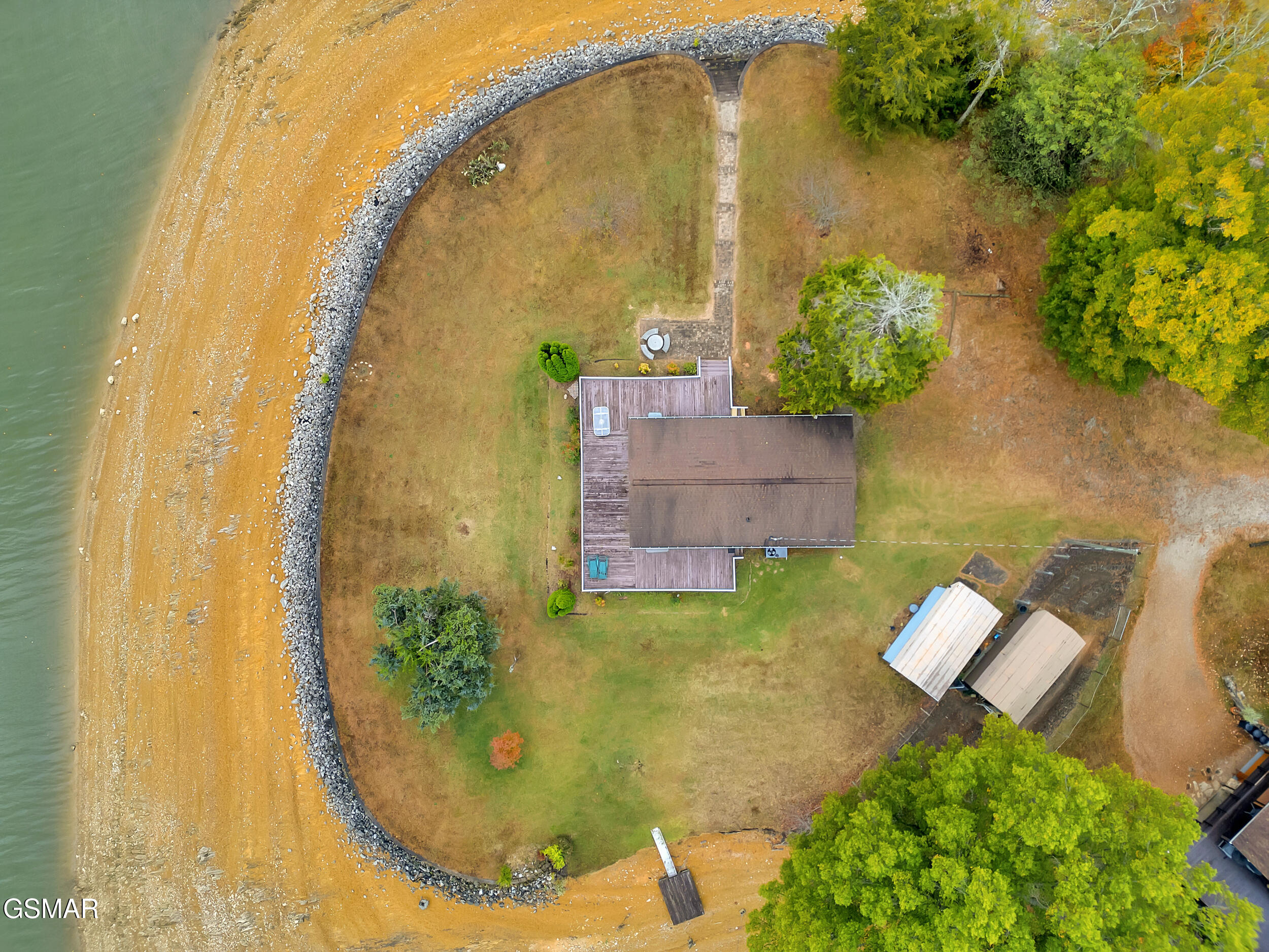 2150 Galloway Island Drive Dandridge TN 37725