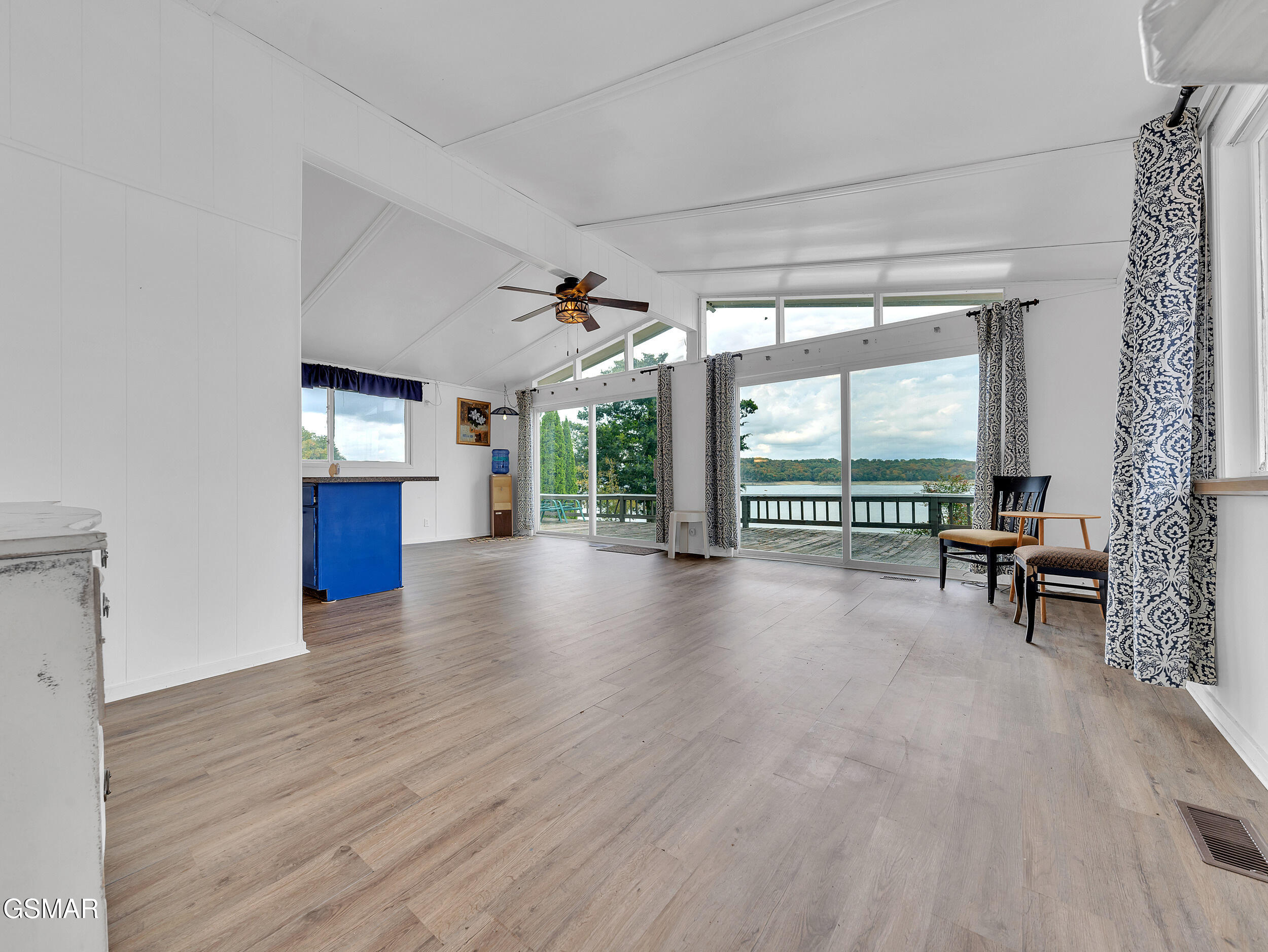 2150 Galloway Island Drive Dandridge TN 37725